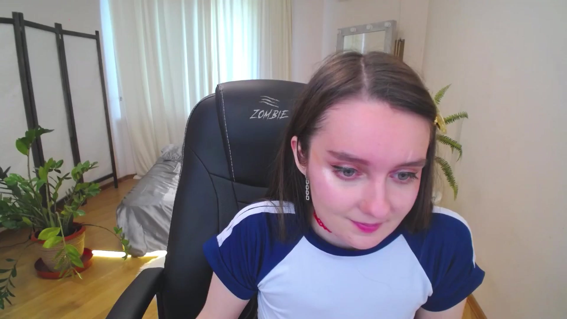 Gallery image thumbnail from Milim_Nava's myfreecams stream on, 07/07/2025, 10:25 image 11 of 20