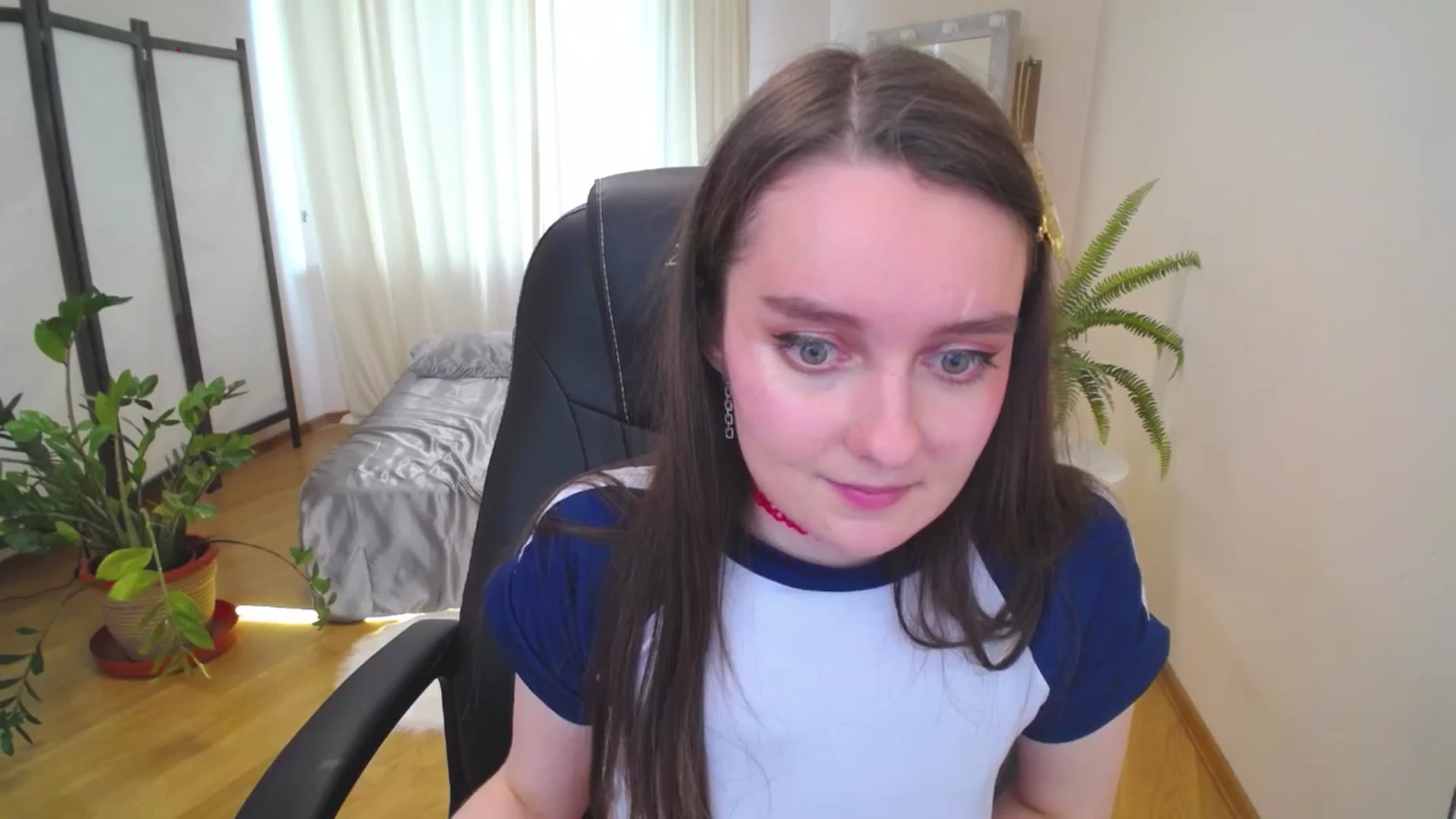 Gallery image thumbnail from Milim_Nava's myfreecams stream on, 07/07/2025, 12:15 image 10 of 20