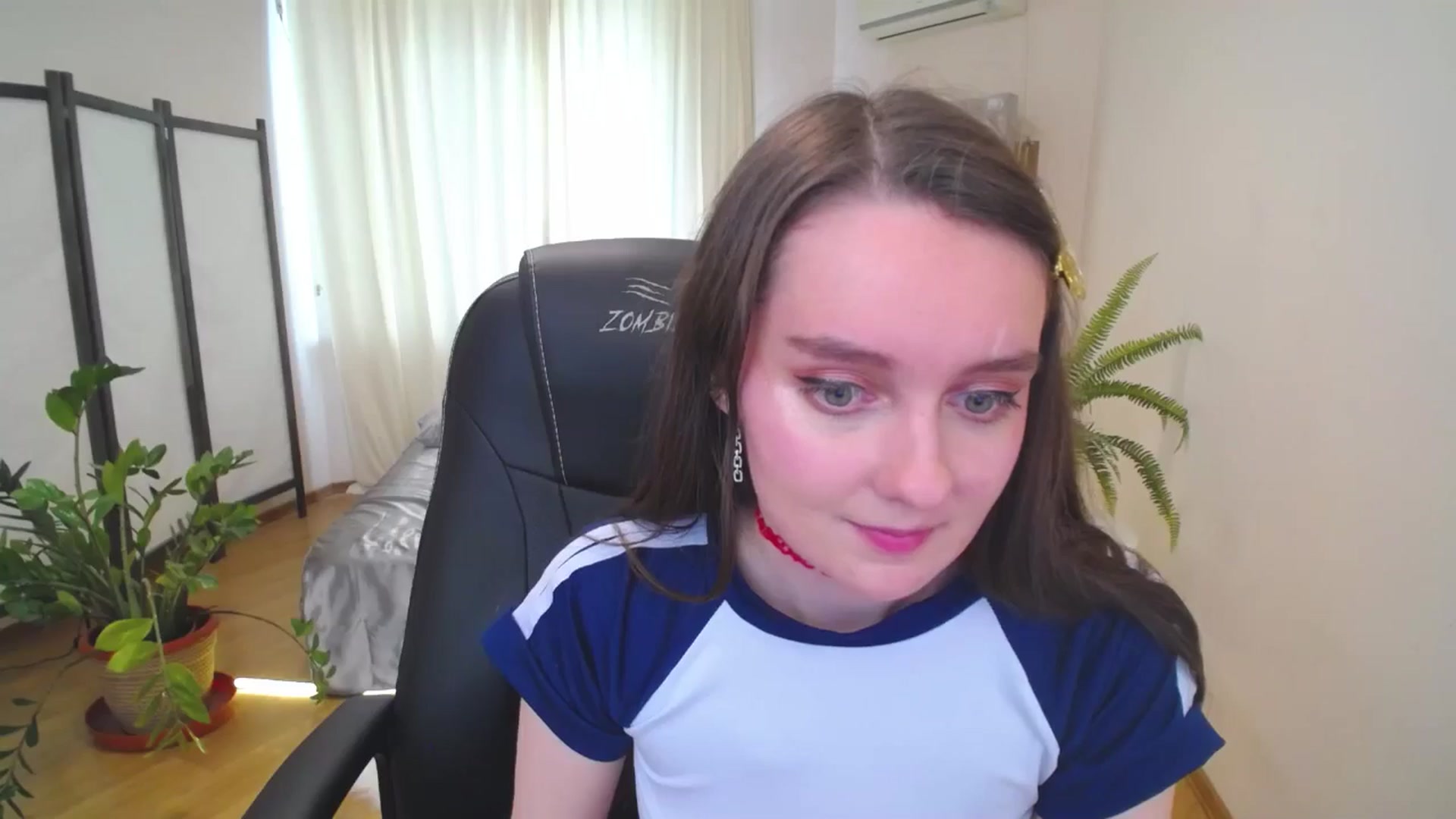 Gallery image thumbnail from Milim_Nava's myfreecams stream on, 07/07/2025, 12:15 image 16 of 20