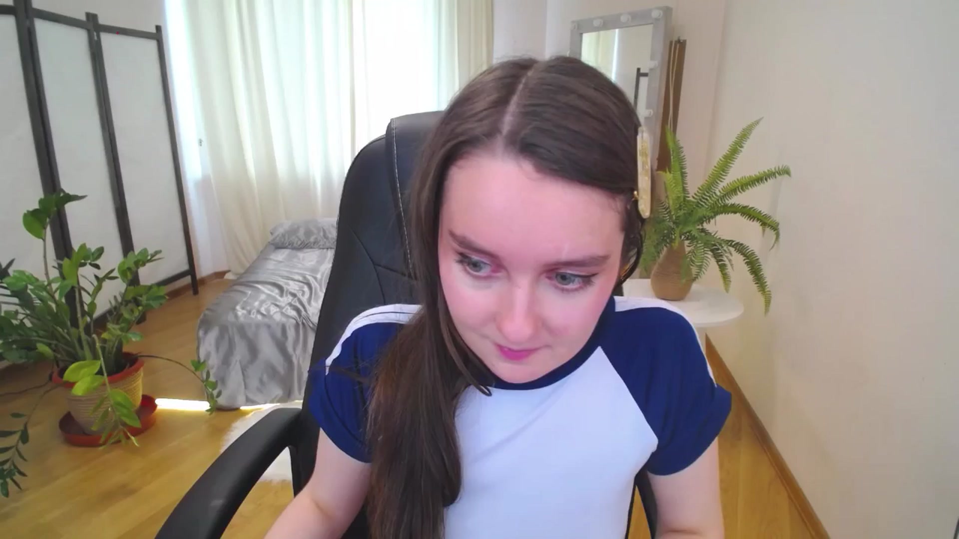 Gallery image thumbnail from Milim_Nava's myfreecams stream on, 07/07/2025, 12:15 image 11 of 20