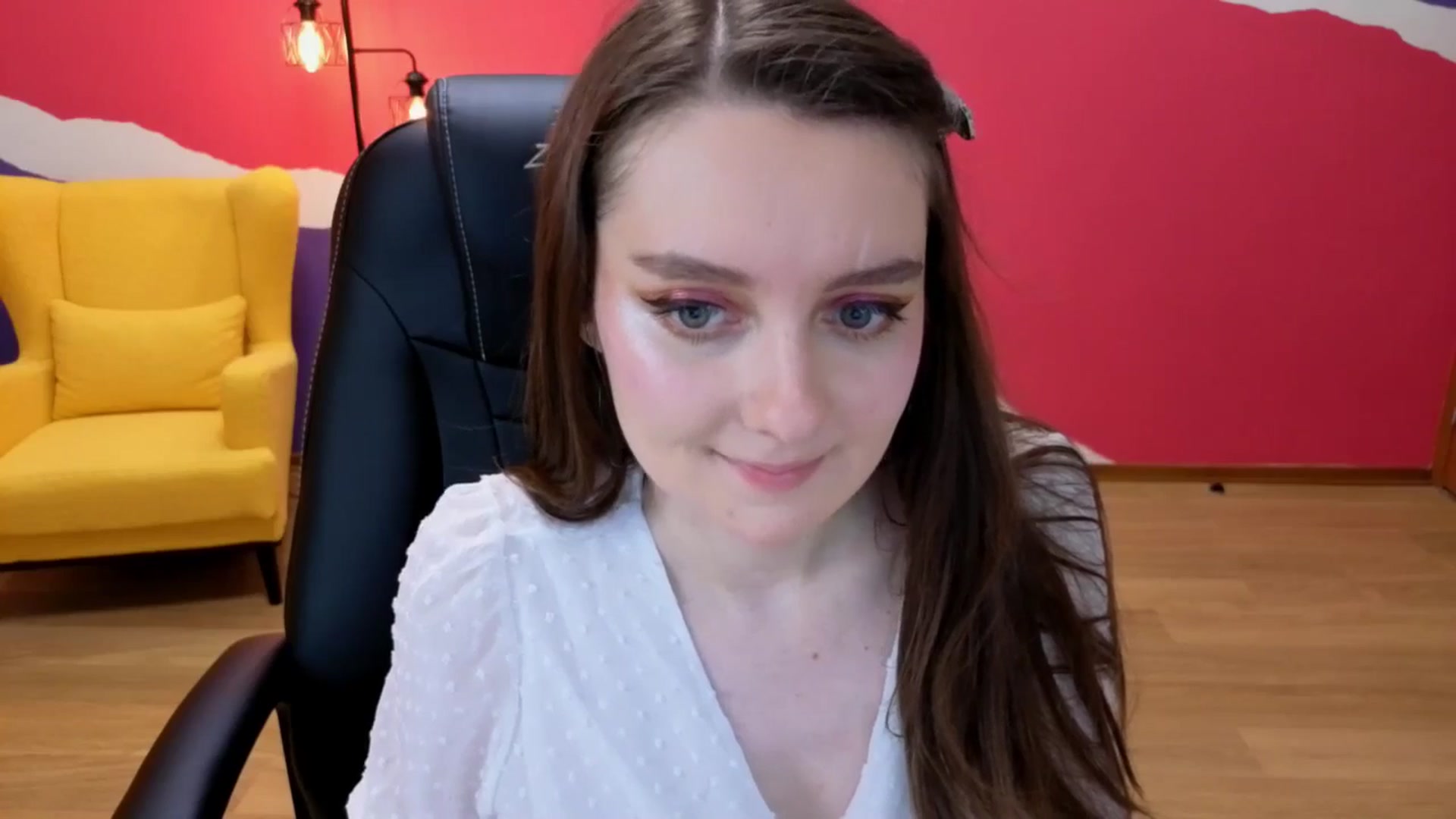 Gallery image thumbnail from Milim_Nava's myfreecams stream on, 07/08/2025, 08:09 image 15 of 20
