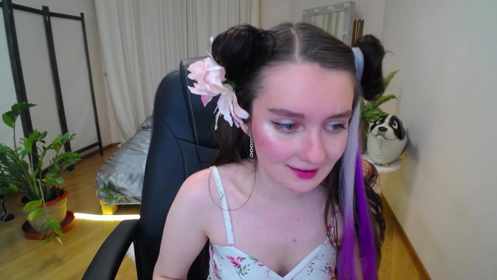 Gallery image thumbnail from Milim_Nava's myfreecams stream on, 07/14/2025, 19:53 image 6 of 20