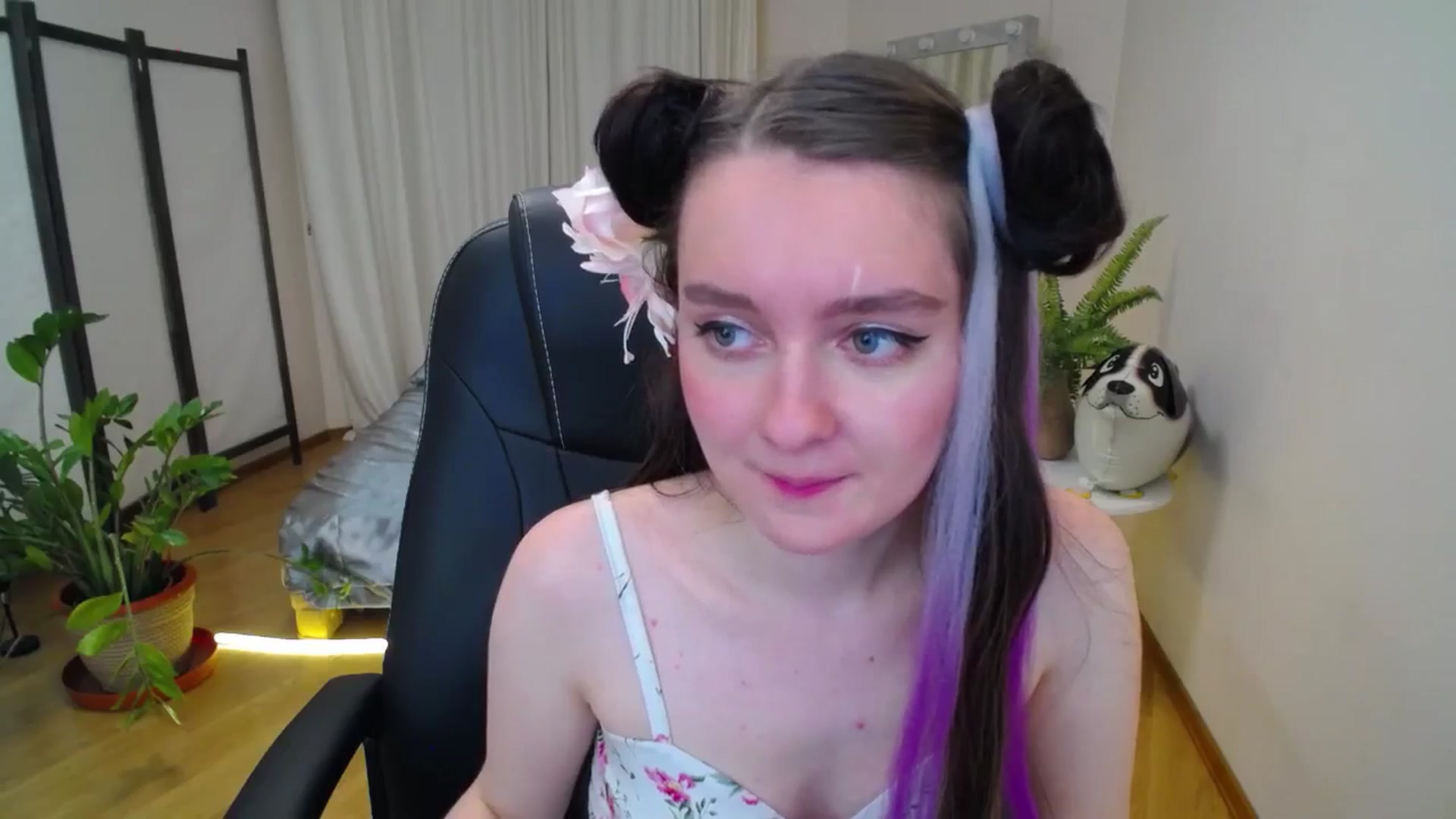 Gallery image thumbnail from Milim_Nava's myfreecams stream on, 07/14/2025, 19:53 image 2 of 20