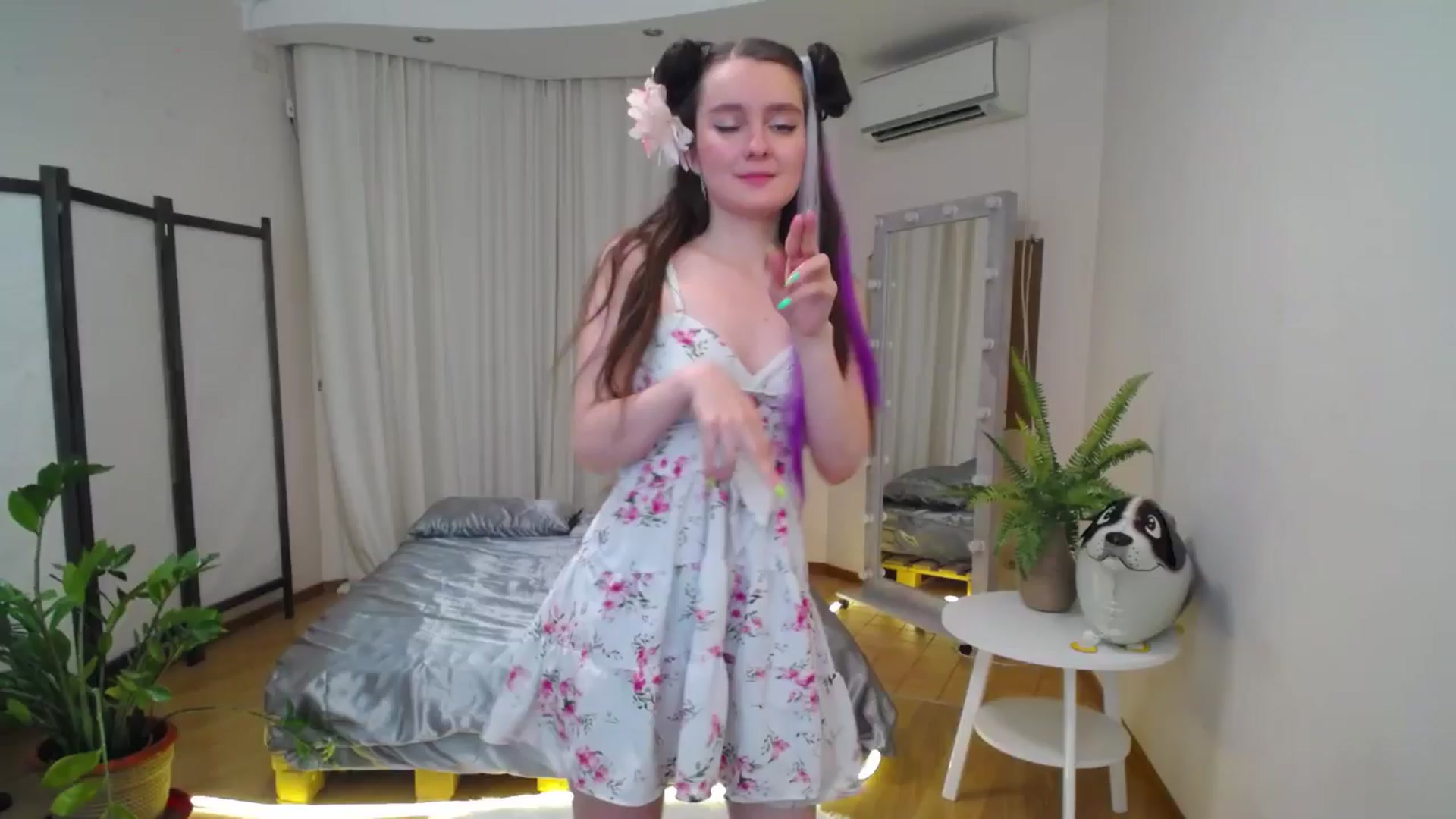 Gallery image thumbnail from Milim_Nava's myfreecams stream on, 07/14/2025, 19:53 image 4 of 20