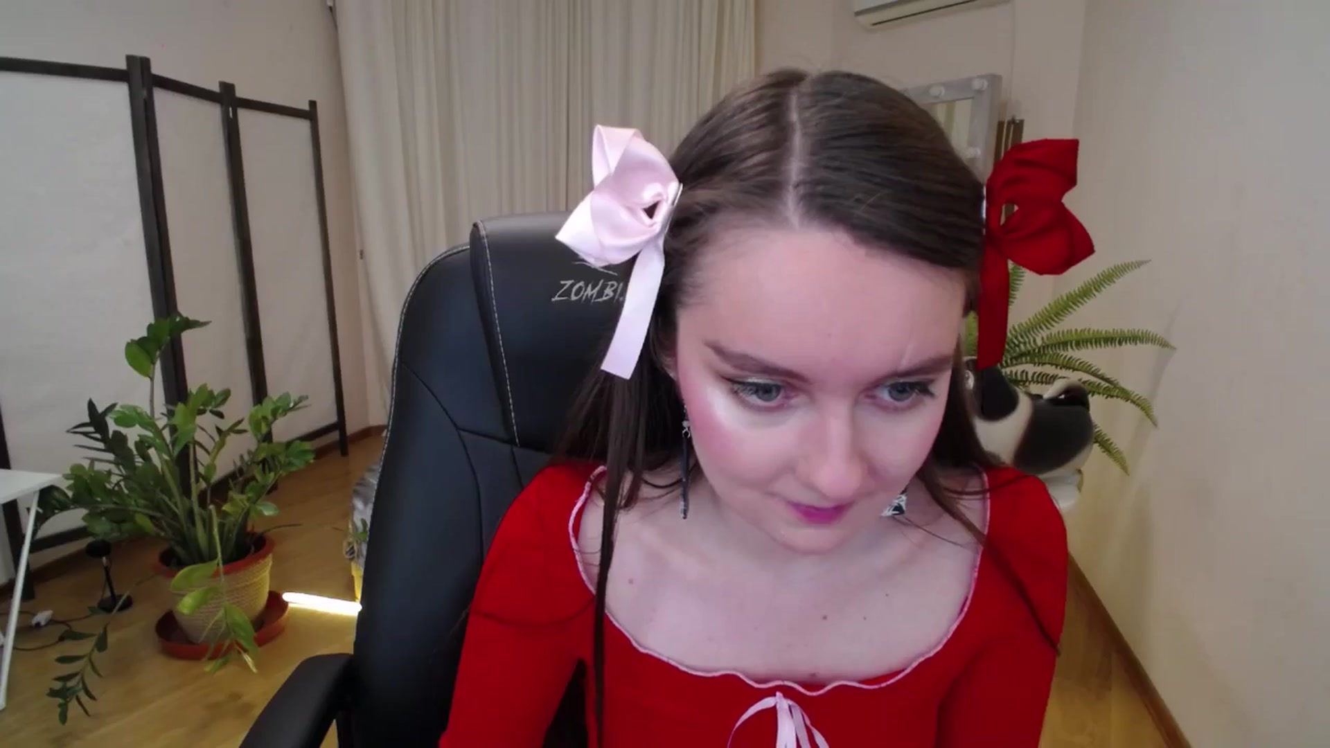 Gallery image thumbnail from Milim_Nava's myfreecams stream on, 07/15/2025, 19:51 image 13 of 20