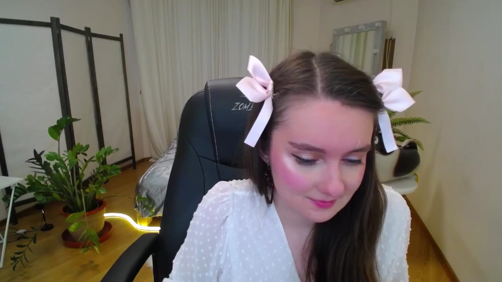 Gallery image thumbnail from Milim_Nava's myfreecams stream on, 07/18/2025, 08:31 image 12 of 20