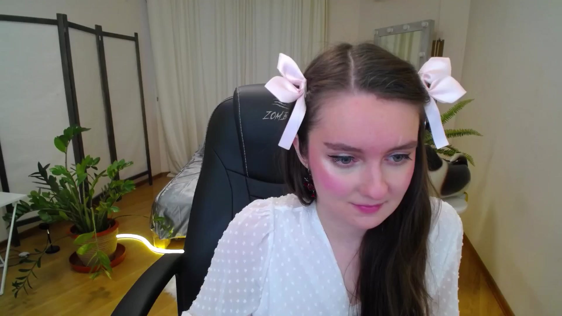 Gallery image thumbnail from Milim_Nava's myfreecams stream on, 07/18/2025, 08:31 image 6 of 20