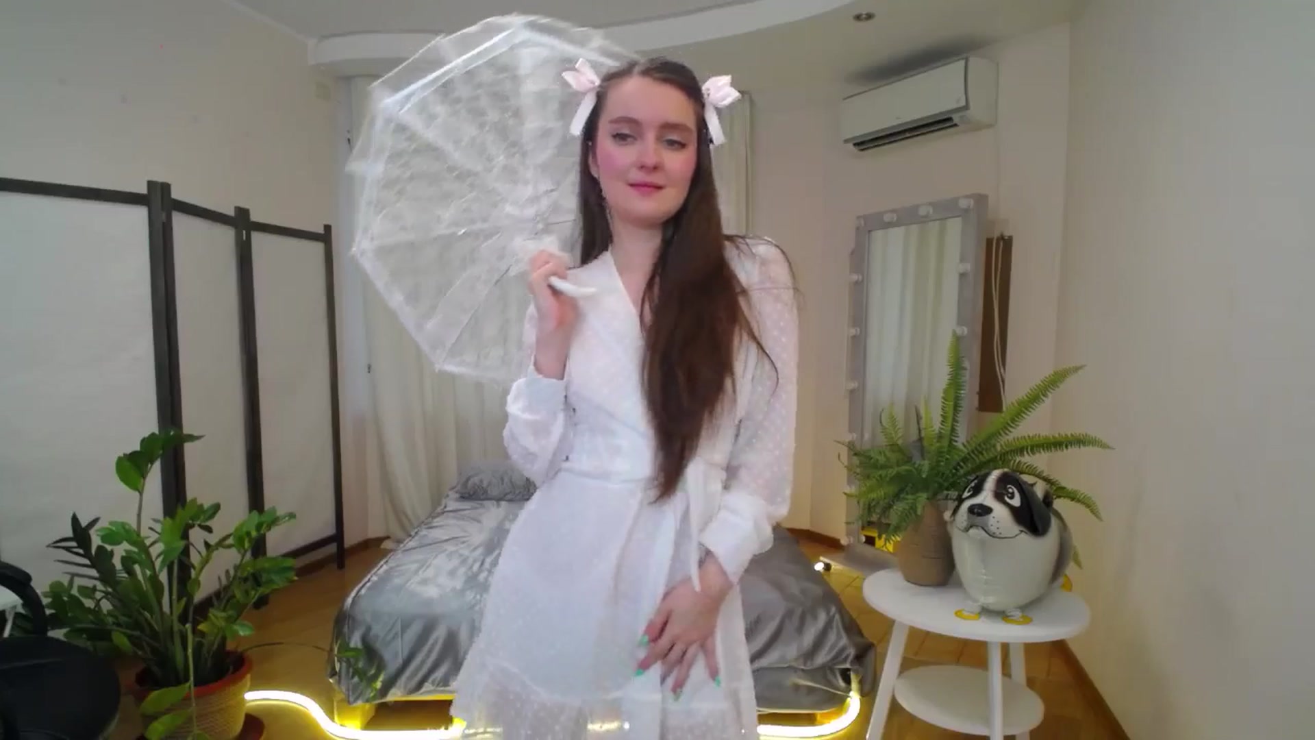 Gallery image thumbnail from Milim_Nava's myfreecams stream on, 07/18/2025, 09:50 image 2 of 20