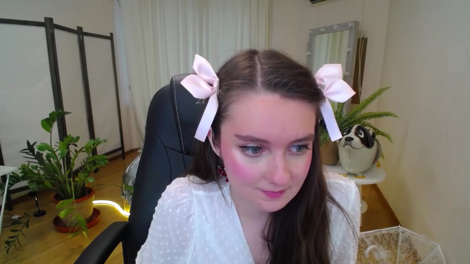 Gallery image thumbnail from Milim_Nava's myfreecams stream on, 07/18/2025, 09:50 image 5 of 20