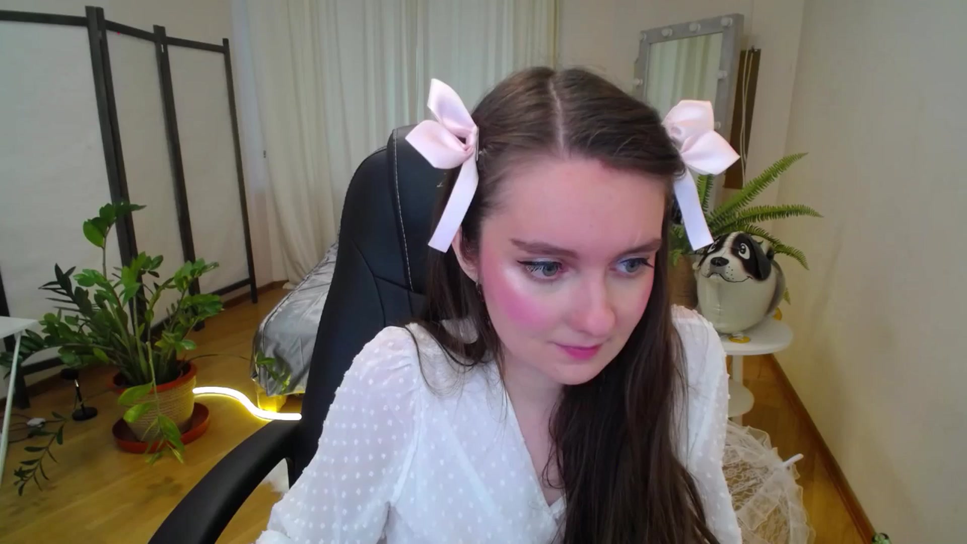 Gallery image thumbnail from Milim_Nava's myfreecams stream on, 07/18/2025, 09:50 image 14 of 20