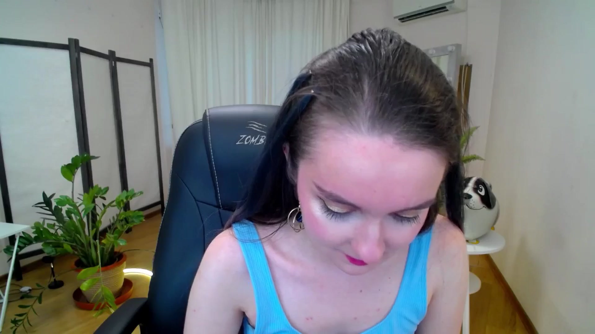 Gallery image thumbnail from Milim_Nava's myfreecams stream on, 07/19/2025, 08:18 image 8 of 20