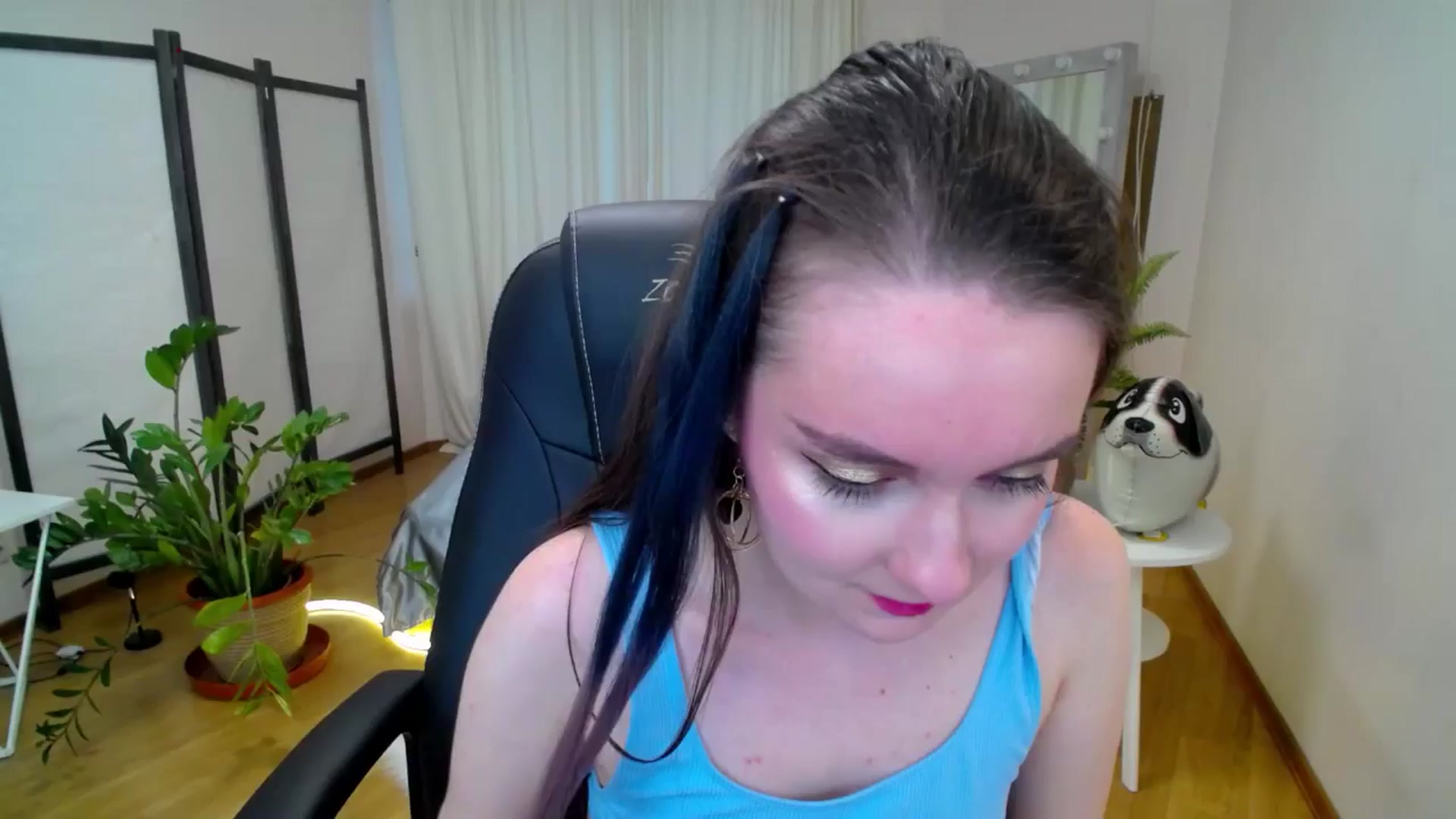 Gallery image thumbnail from Milim_Nava's myfreecams stream on, 07/19/2025, 08:18 image 1 of 20