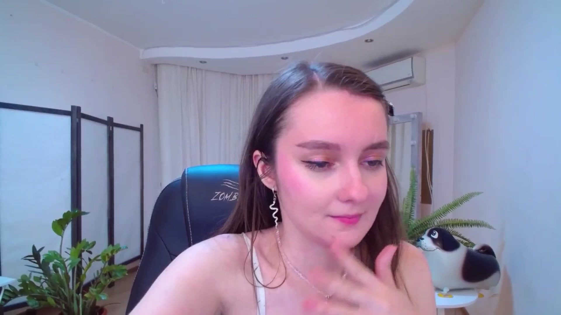Gallery image thumbnail from Milim_Nava's myfreecams stream on, 07/22/2025, 09:47 image 16 of 20