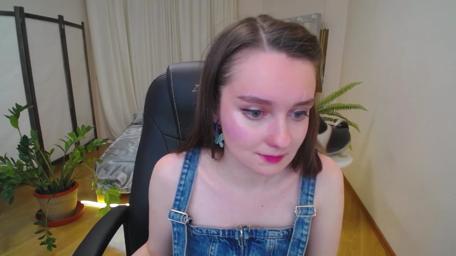 Gallery image thumbnail from Milim_Nava's myfreecams stream on, 07/27/2025, 18:32 image 10 of 20