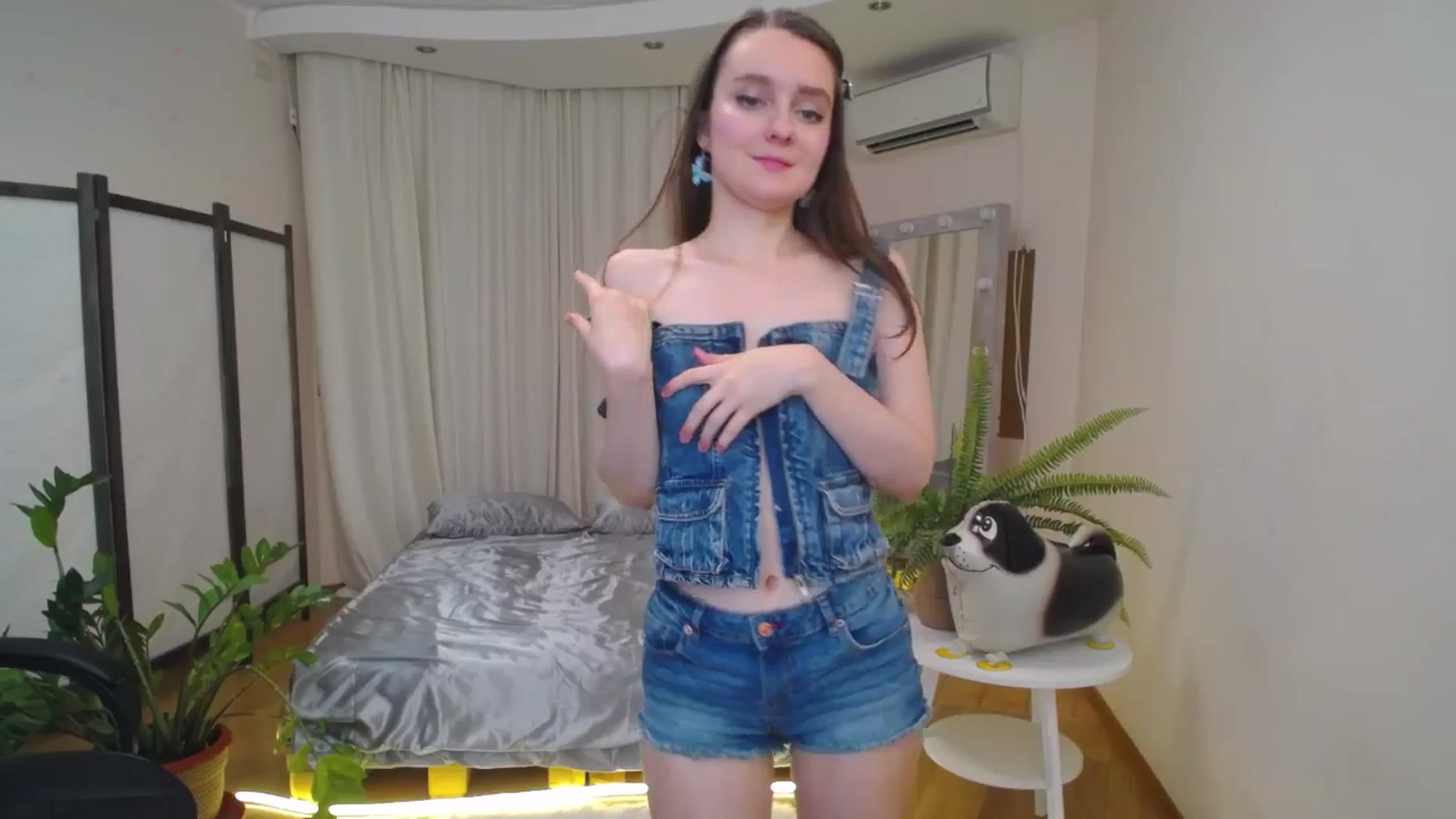 Gallery image thumbnail from Milim_Nava's myfreecams stream on, 07/27/2025, 20:23 image 14 of 20