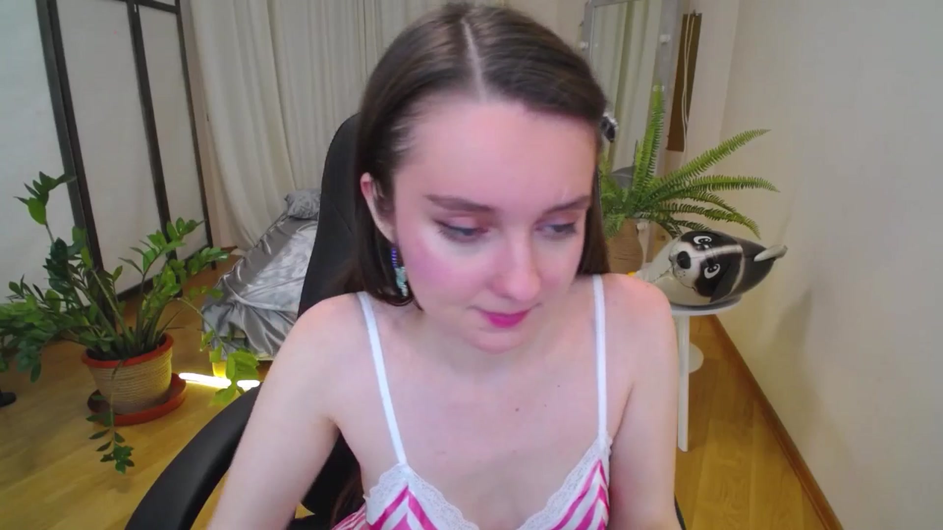 Gallery image thumbnail from Milim_Nava's myfreecams stream on, 07/28/2025, 01:36 image 11 of 20