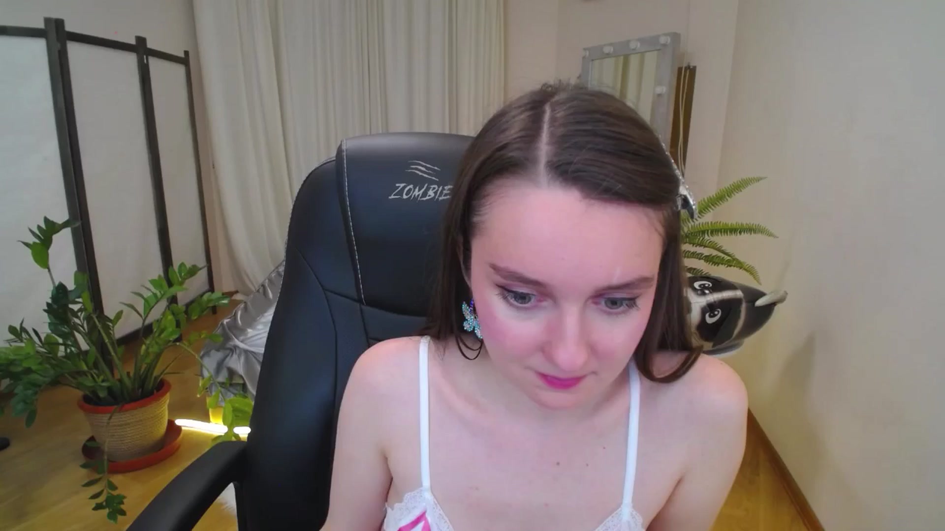 Gallery image thumbnail from Milim_Nava's myfreecams stream on, 07/28/2025, 01:36 image 1 of 20