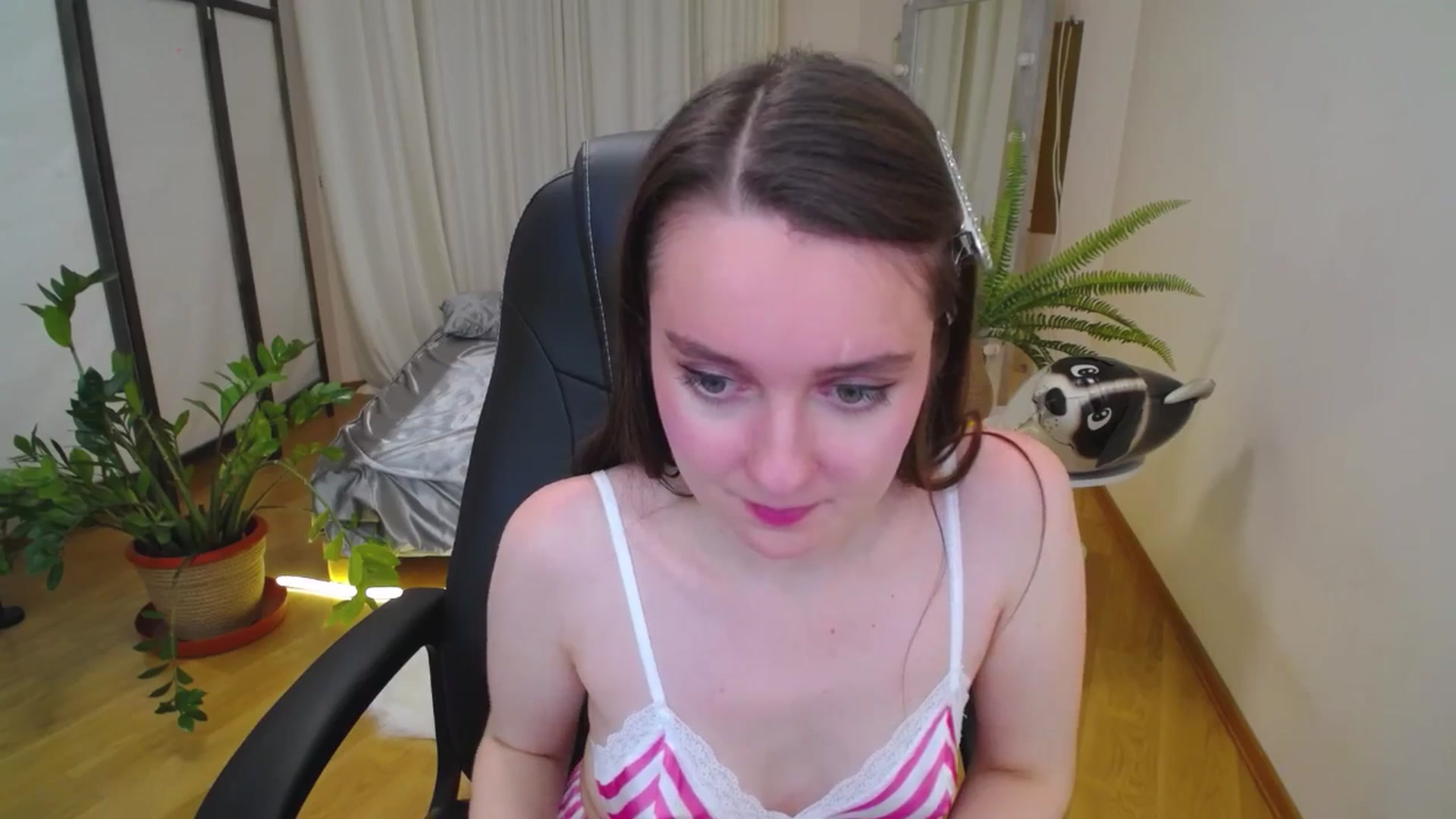 Gallery image thumbnail from Milim_Nava's myfreecams stream on, 07/28/2025, 01:36 image 9 of 20