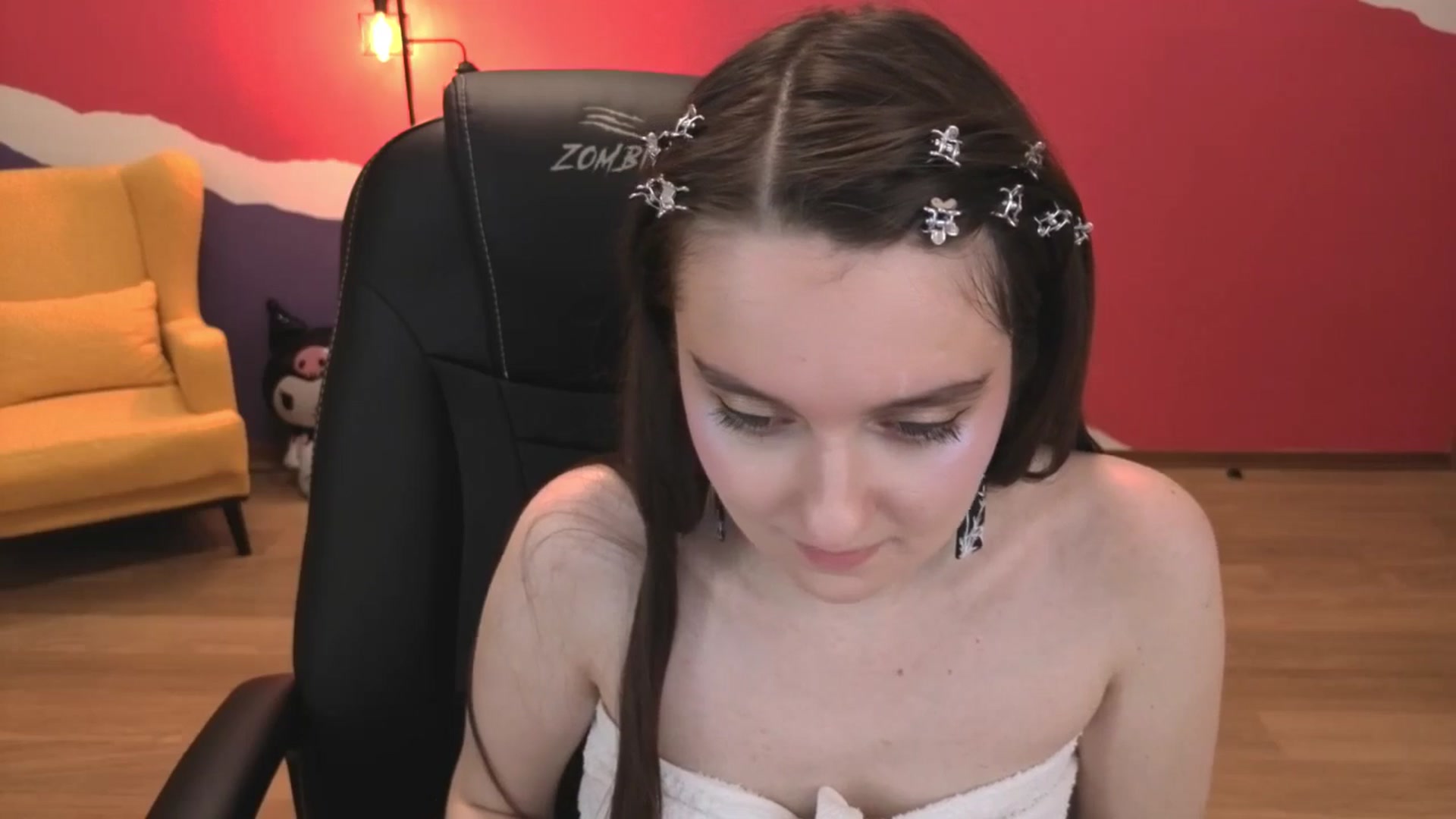 Gallery image thumbnail from Milim_Nava's myfreecams stream on, 07/28/2025, 22:20 image 15 of 20