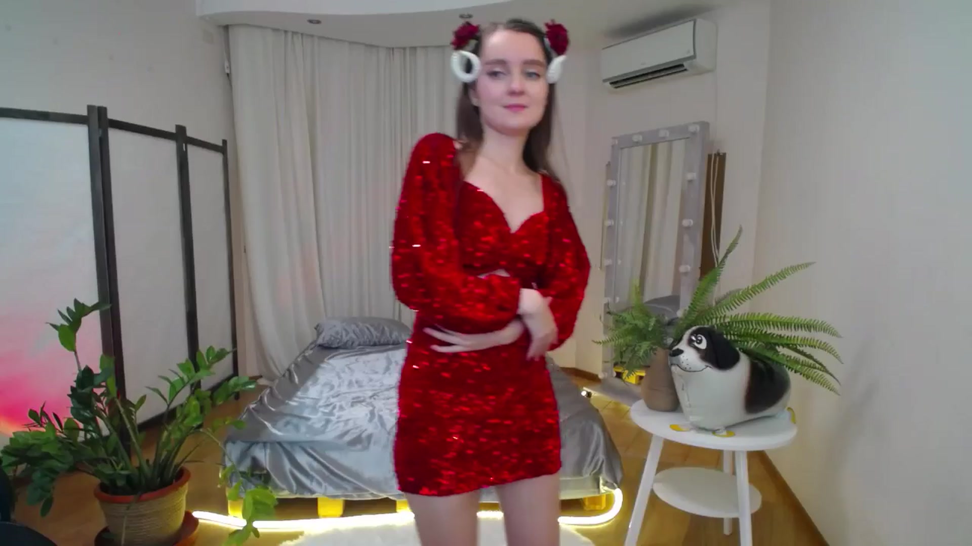Gallery image thumbnail from Milim_Nava's myfreecams stream on, 07/29/2025, 19:25 image 16 of 20