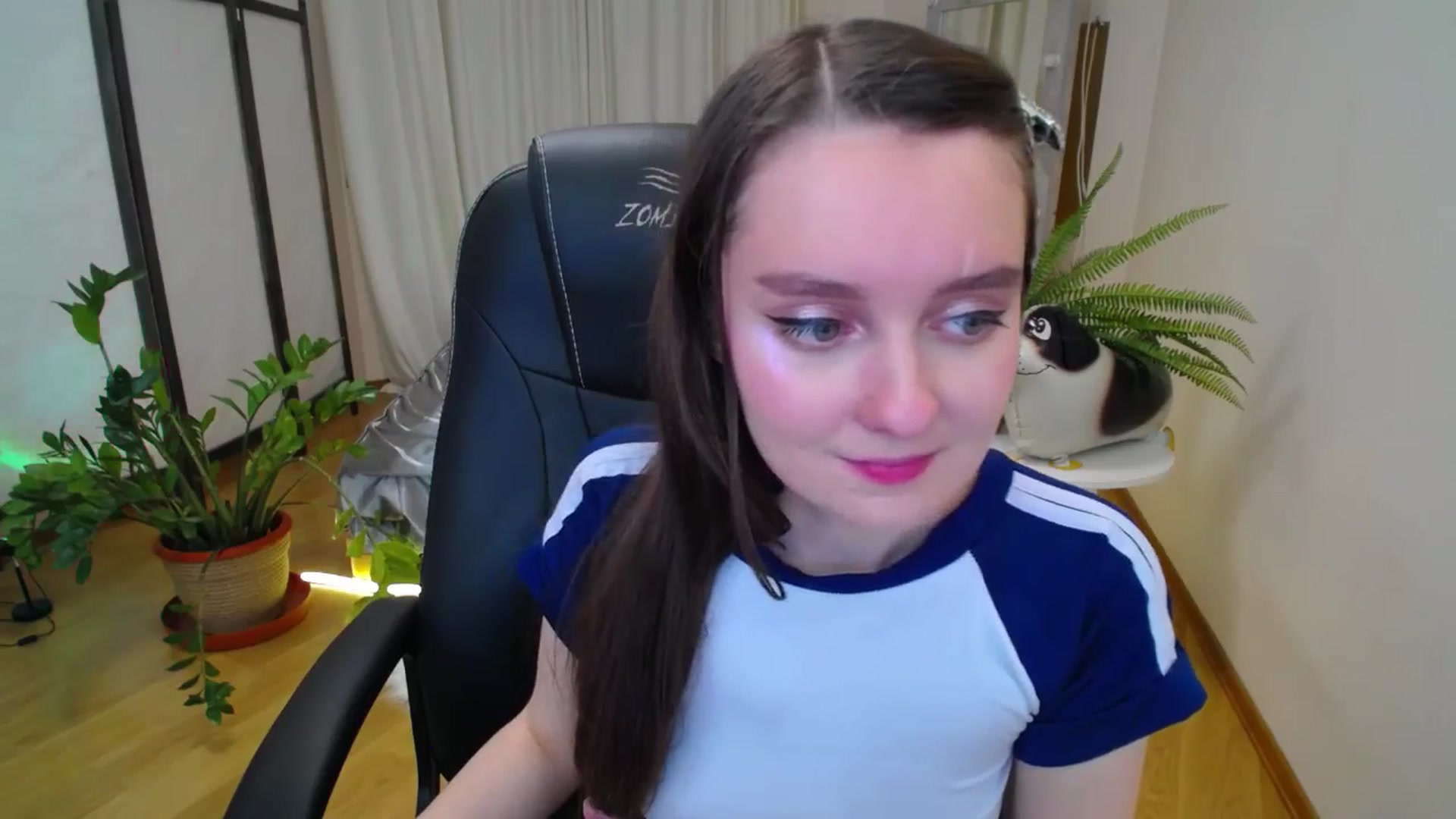 Gallery image thumbnail from Milim_Nava's myfreecams stream on, 07/29/2025, 21:34 image 5 of 20