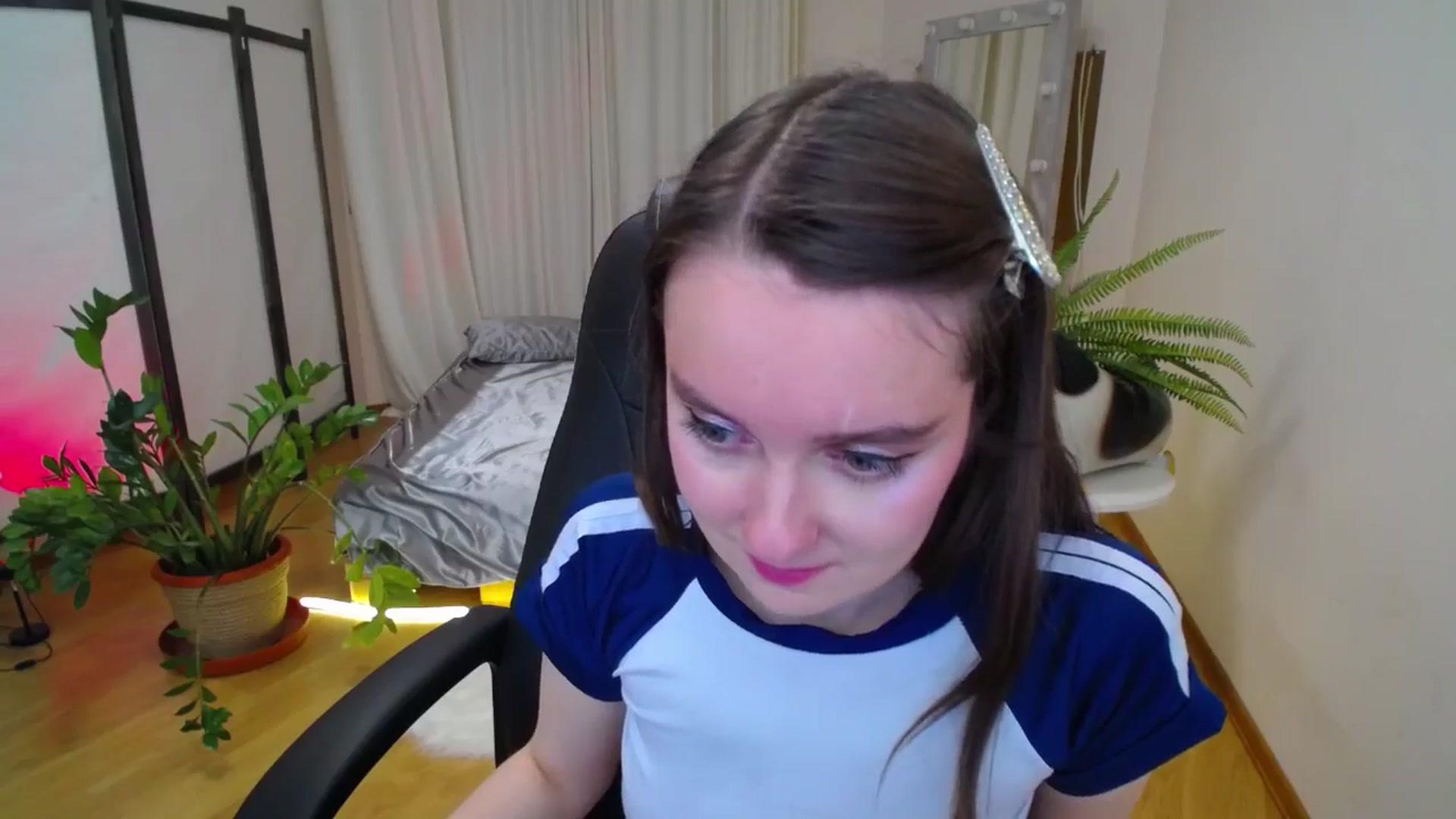 Gallery image thumbnail from Milim_Nava's myfreecams stream on, 07/29/2025, 21:34 image 13 of 20