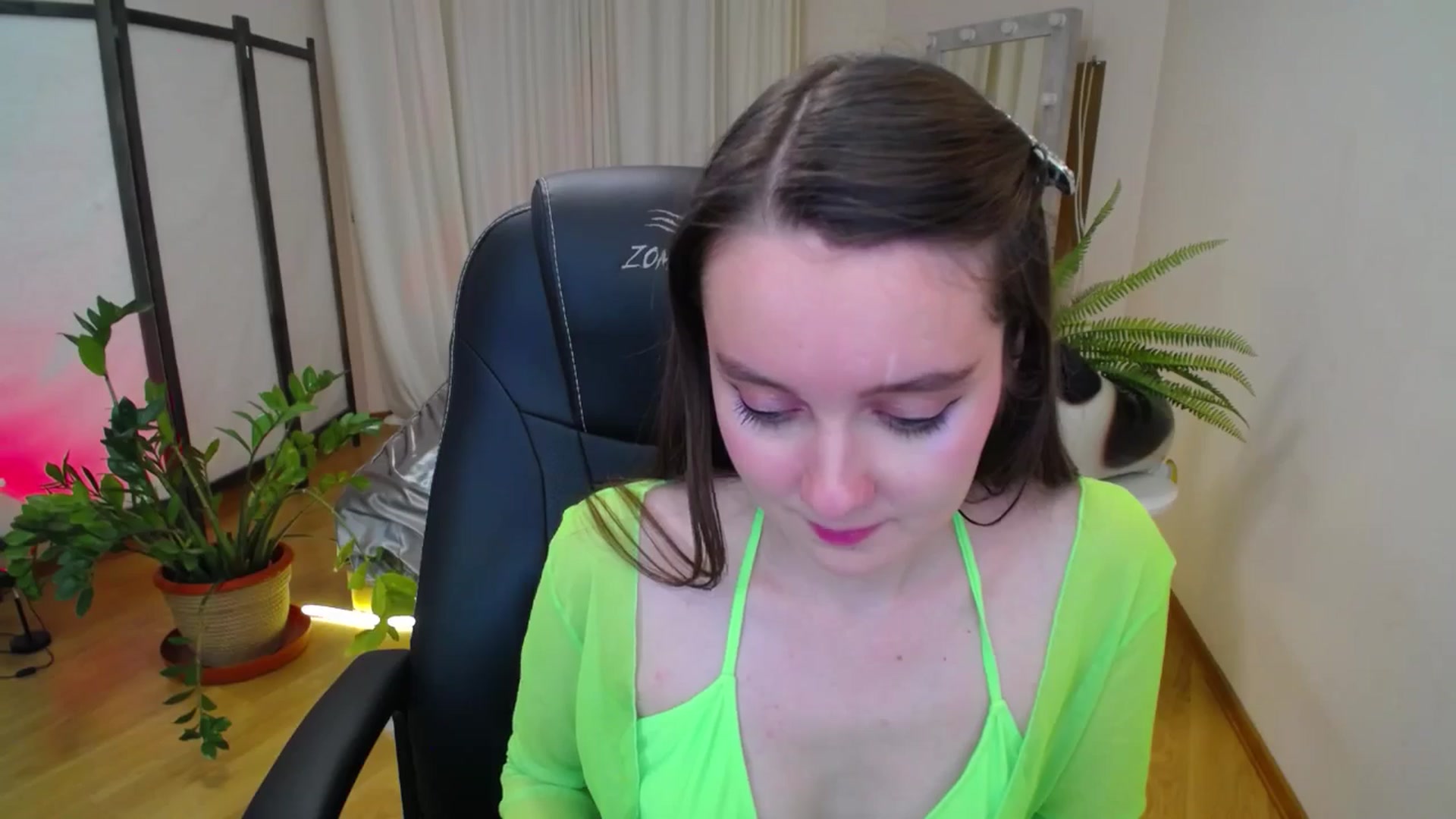 Gallery image thumbnail from Milim_Nava's myfreecams stream on, 07/29/2025, 23:01 image 17 of 20