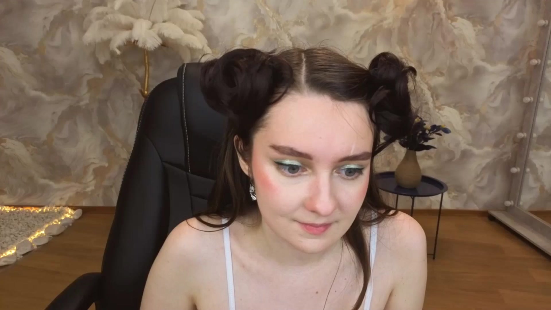 Gallery image thumbnail from Milim_Nava's myfreecams stream on, 08/28/2025, 08:04 image 1 of 20