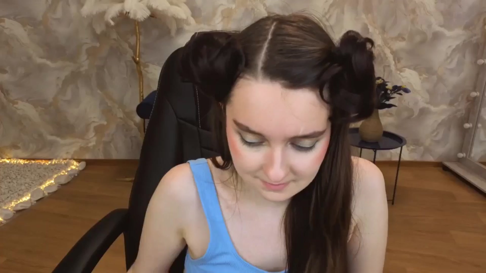 Gallery image thumbnail from Milim_Nava's myfreecams stream on, 08/28/2025, 10:55 image 14 of 20