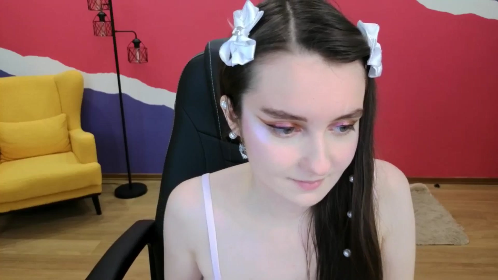 Gallery image thumbnail from Milim_Nava's myfreecams stream on, 09/01/2025, 01:02 image 3 of 20