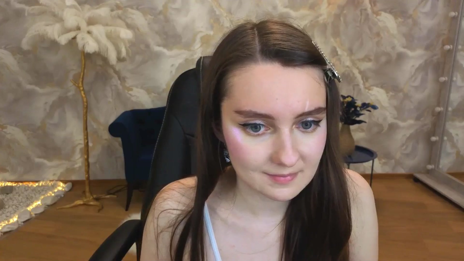 Gallery image thumbnail from Milim_Nava's myfreecams stream on, 09/03/2025, 05:47 image 2 of 20