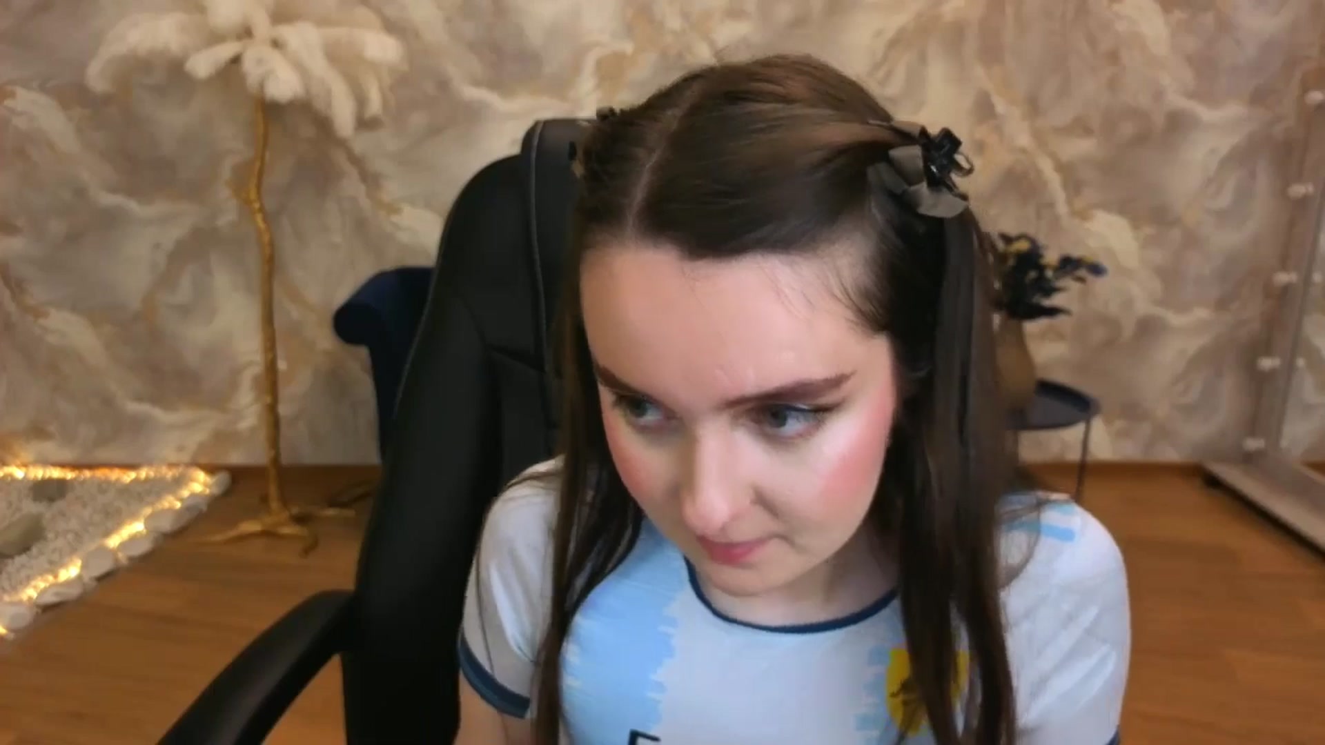 Gallery image thumbnail from Milim_Nava's myfreecams stream on, 09/05/2025, 23:19 image 15 of 20