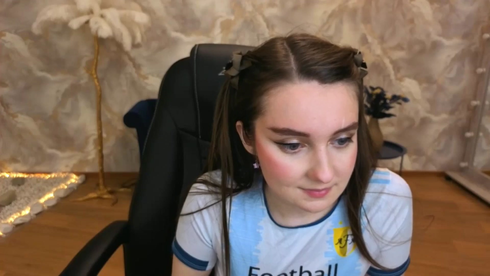Gallery image thumbnail from Milim_Nava's myfreecams stream on, 09/05/2025, 23:19 image 13 of 20
