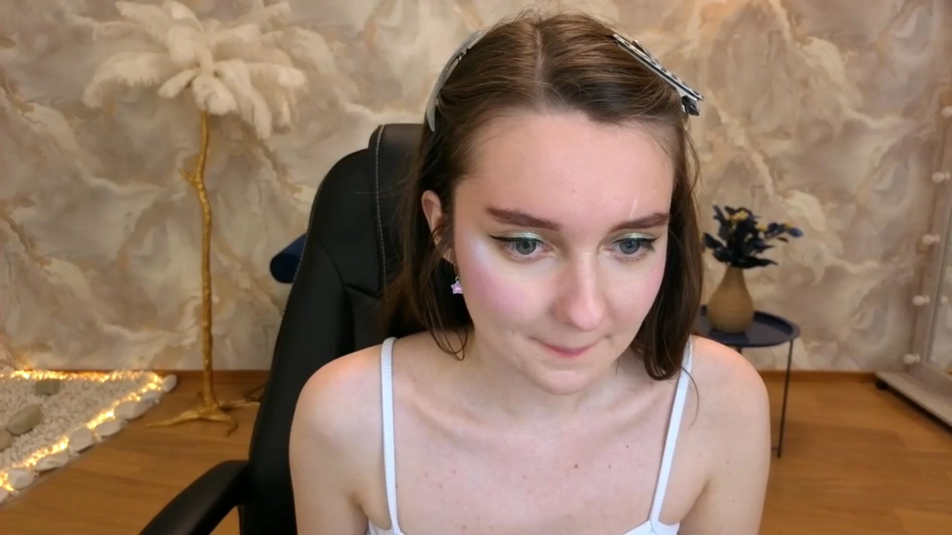 Gallery image thumbnail from Milim_Nava's myfreecams stream on, 09/07/2025, 19:05 image 19 of 20