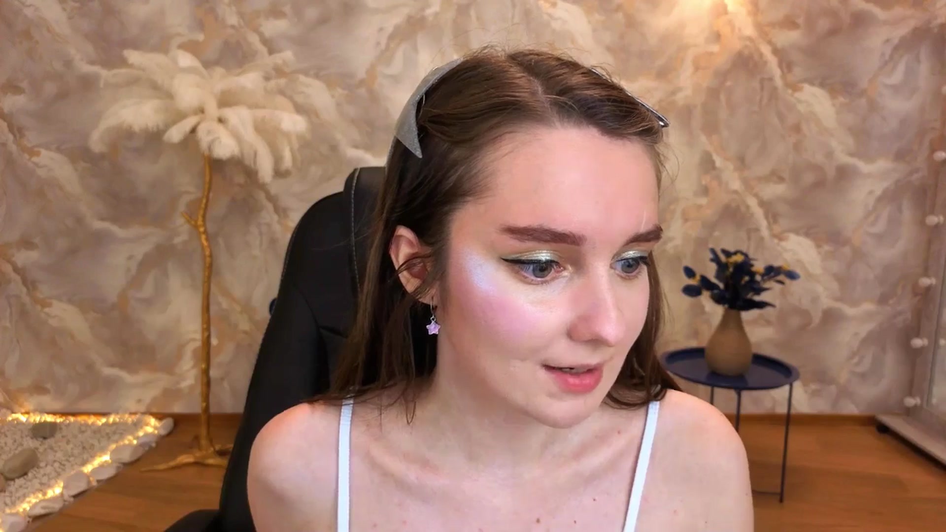 Gallery image thumbnail from Milim_Nava's myfreecams stream on, 09/07/2025, 19:05 image 3 of 20