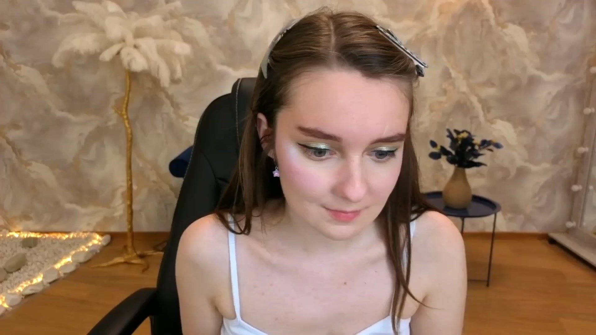 Gallery image thumbnail from Milim_Nava's myfreecams stream on, 09/07/2025, 19:05 image 12 of 20