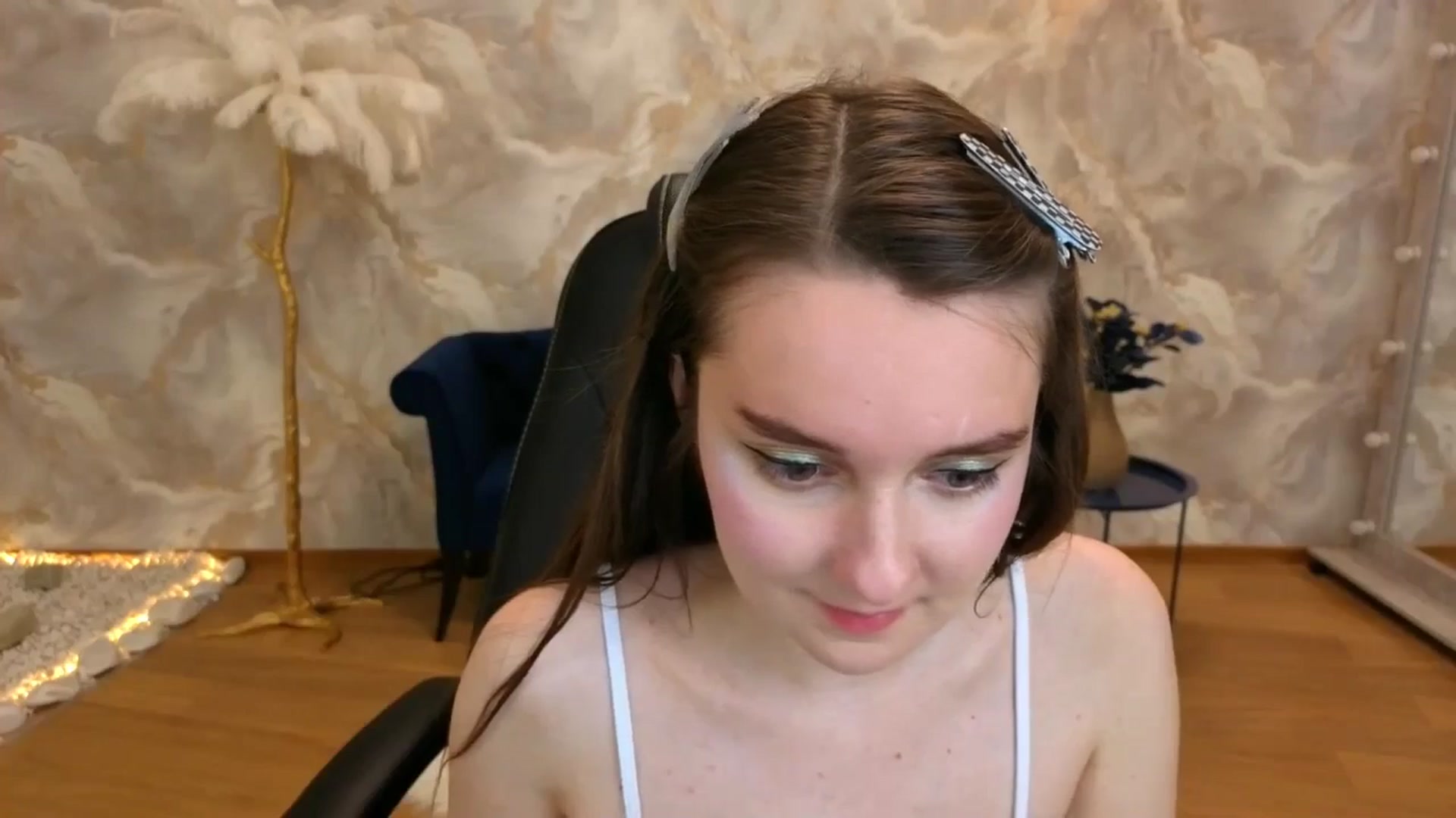 Gallery image thumbnail from Milim_Nava's myfreecams stream on, 09/07/2025, 19:47 image 4 of 20