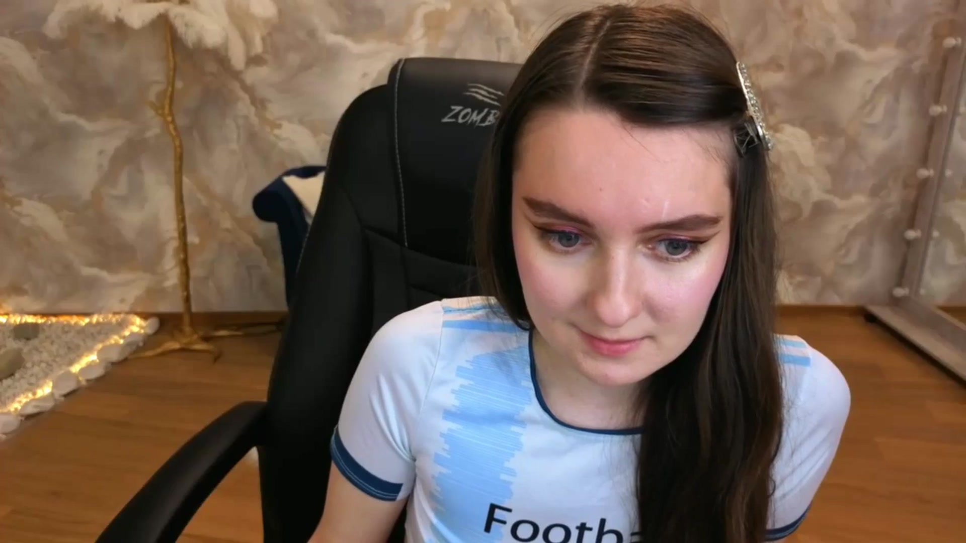 Gallery image thumbnail from Milim_Nava's myfreecams stream on, 09/09/2025, 23:10 image 18 of 20