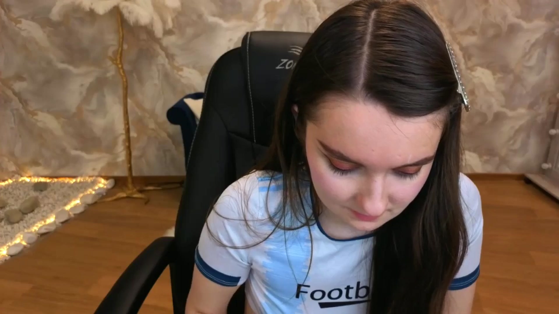 Gallery image thumbnail from Milim_Nava's myfreecams stream on, 09/09/2025, 23:10 image 11 of 20