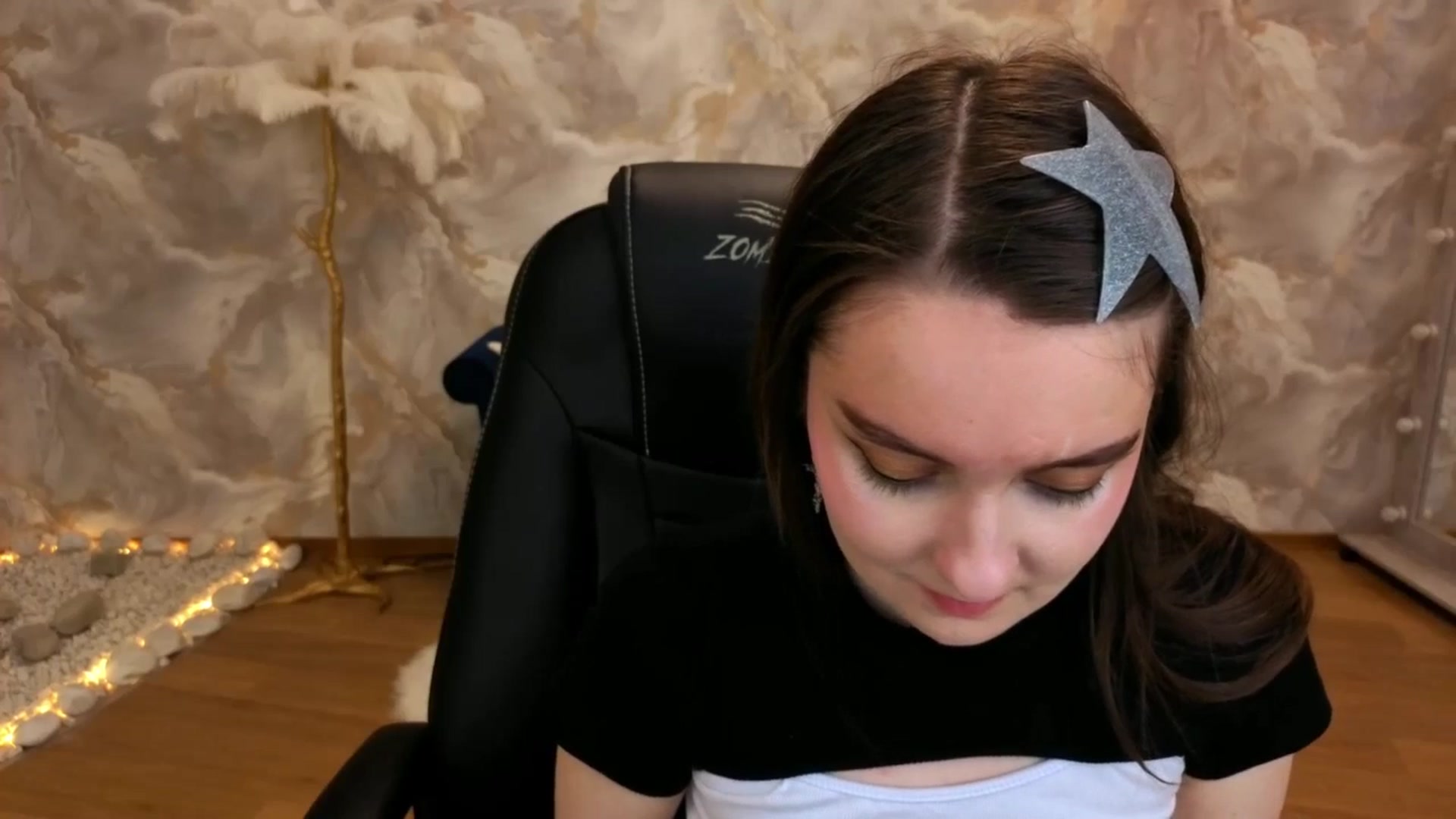 Gallery image thumbnail from Milim_Nava's myfreecams stream on, 09/14/2025, 19:37 image 11 of 20