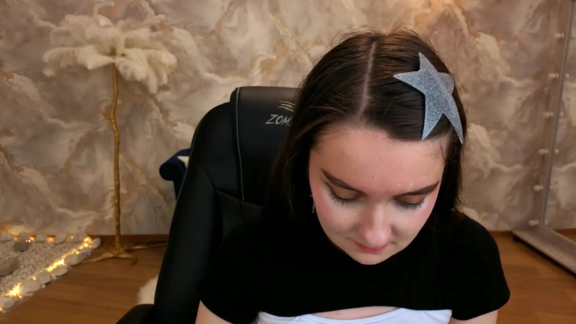 Gallery image thumbnail from Milim_Nava's myfreecams stream on, 09/14/2025, 19:37 image 20 of 20
