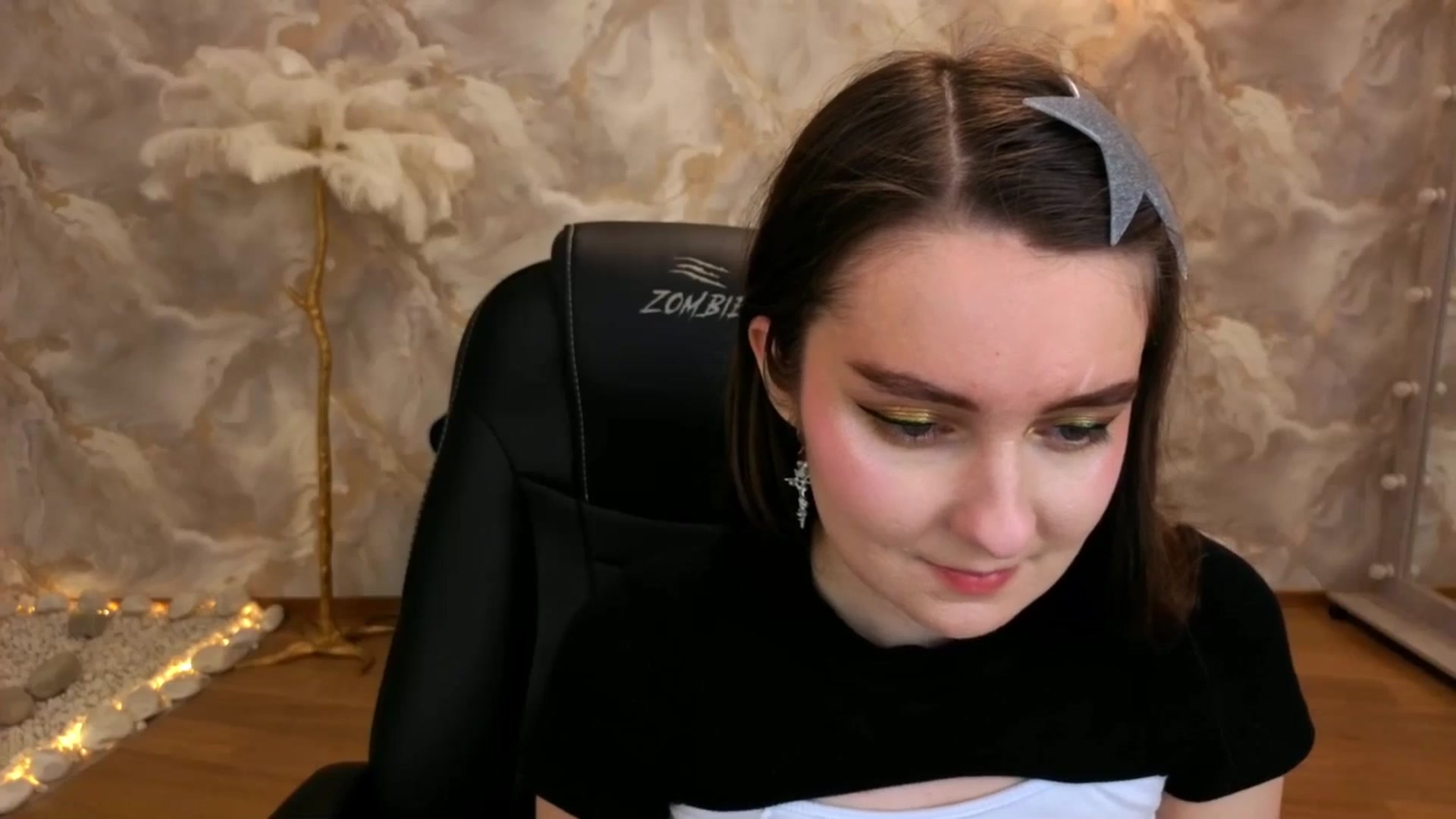 Gallery image thumbnail from Milim_Nava's myfreecams stream on, 09/14/2025, 19:37 image 13 of 20