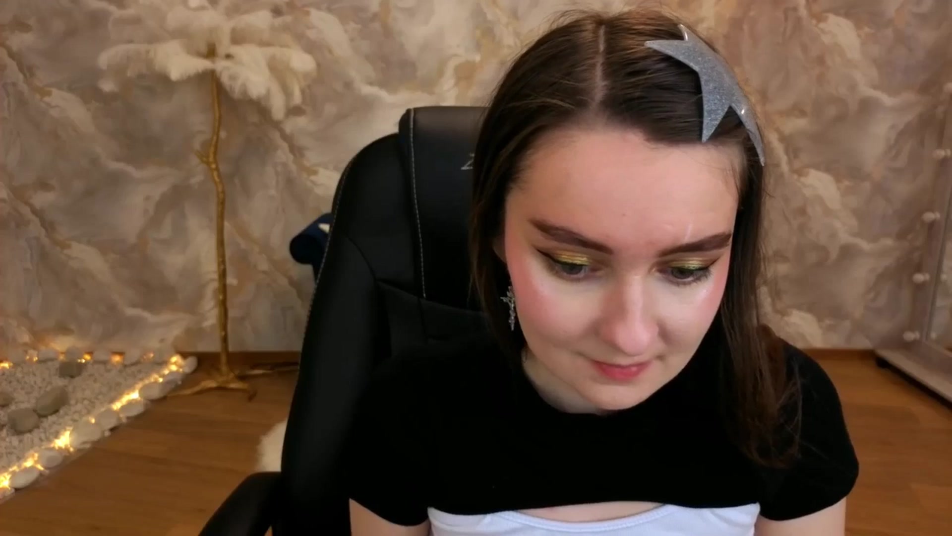 Gallery image thumbnail from Milim_Nava's myfreecams stream on, 09/14/2025, 19:37 image 10 of 20