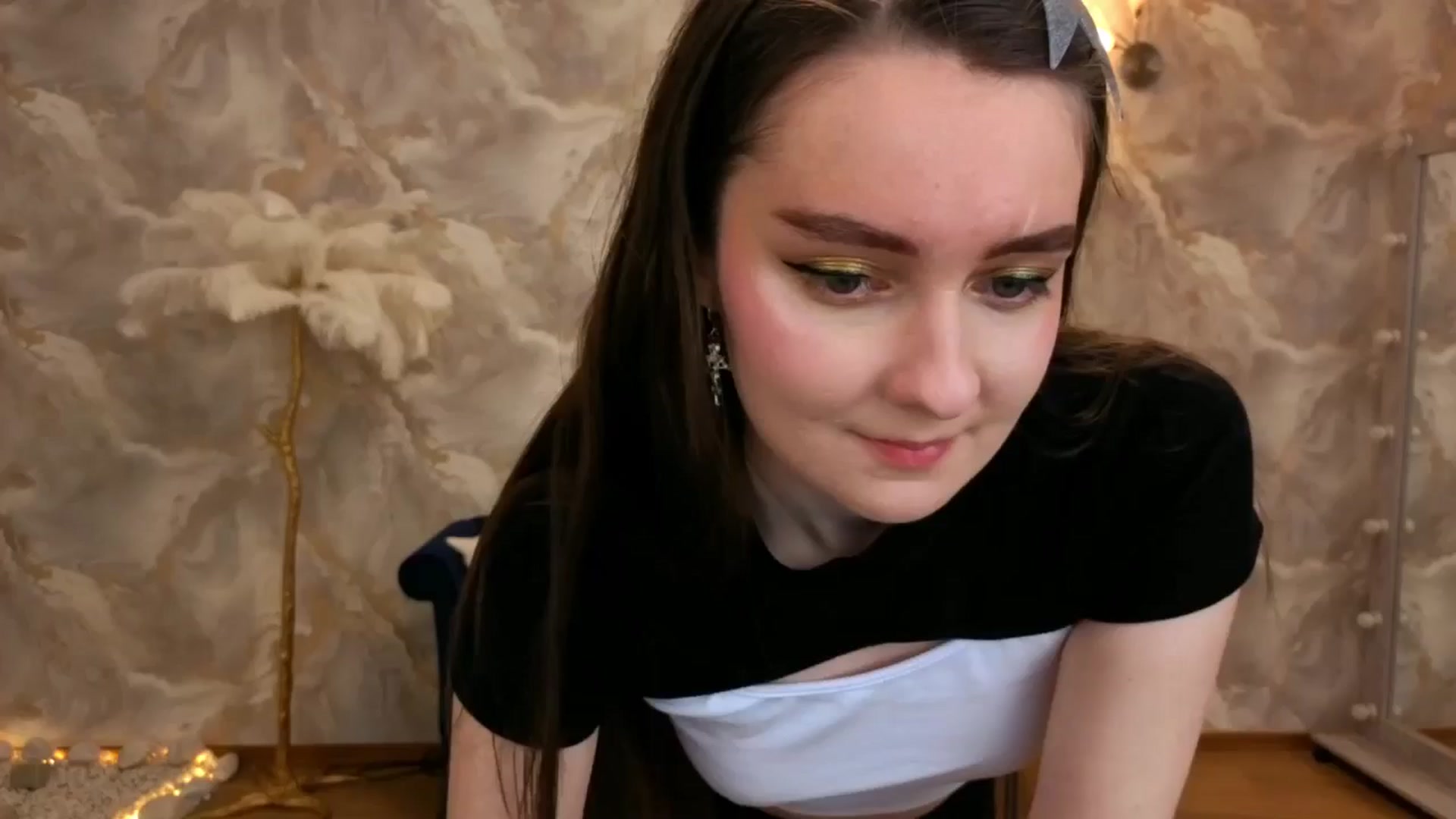 Gallery image thumbnail from Milim_Nava's myfreecams stream on, 09/14/2025, 19:37 image 2 of 20