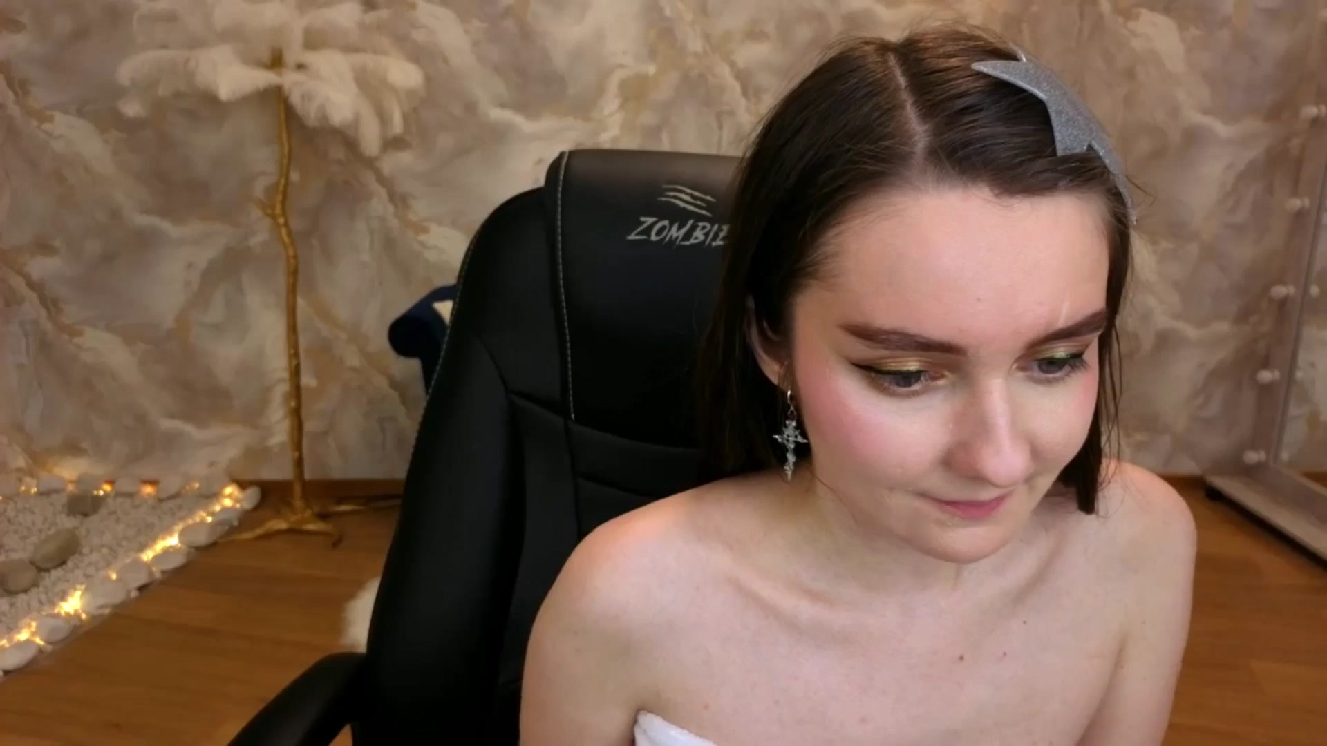 Gallery image thumbnail from Milim_Nava's myfreecams stream on, 09/15/2025, 24:56 image 10 of 20