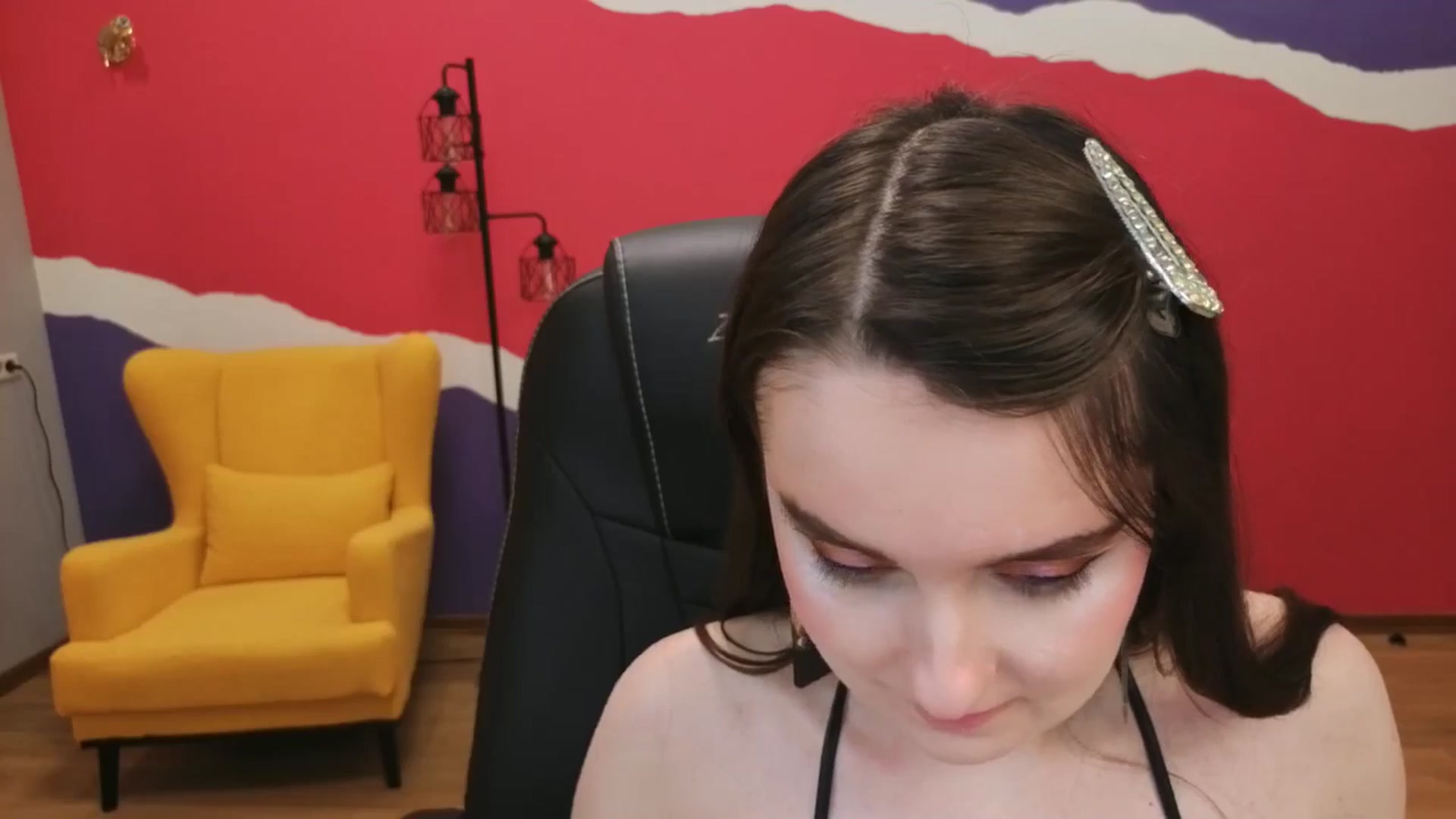 Gallery image thumbnail from Milim_Nava's myfreecams stream on, 09/17/2025, 07:54 image 16 of 20
