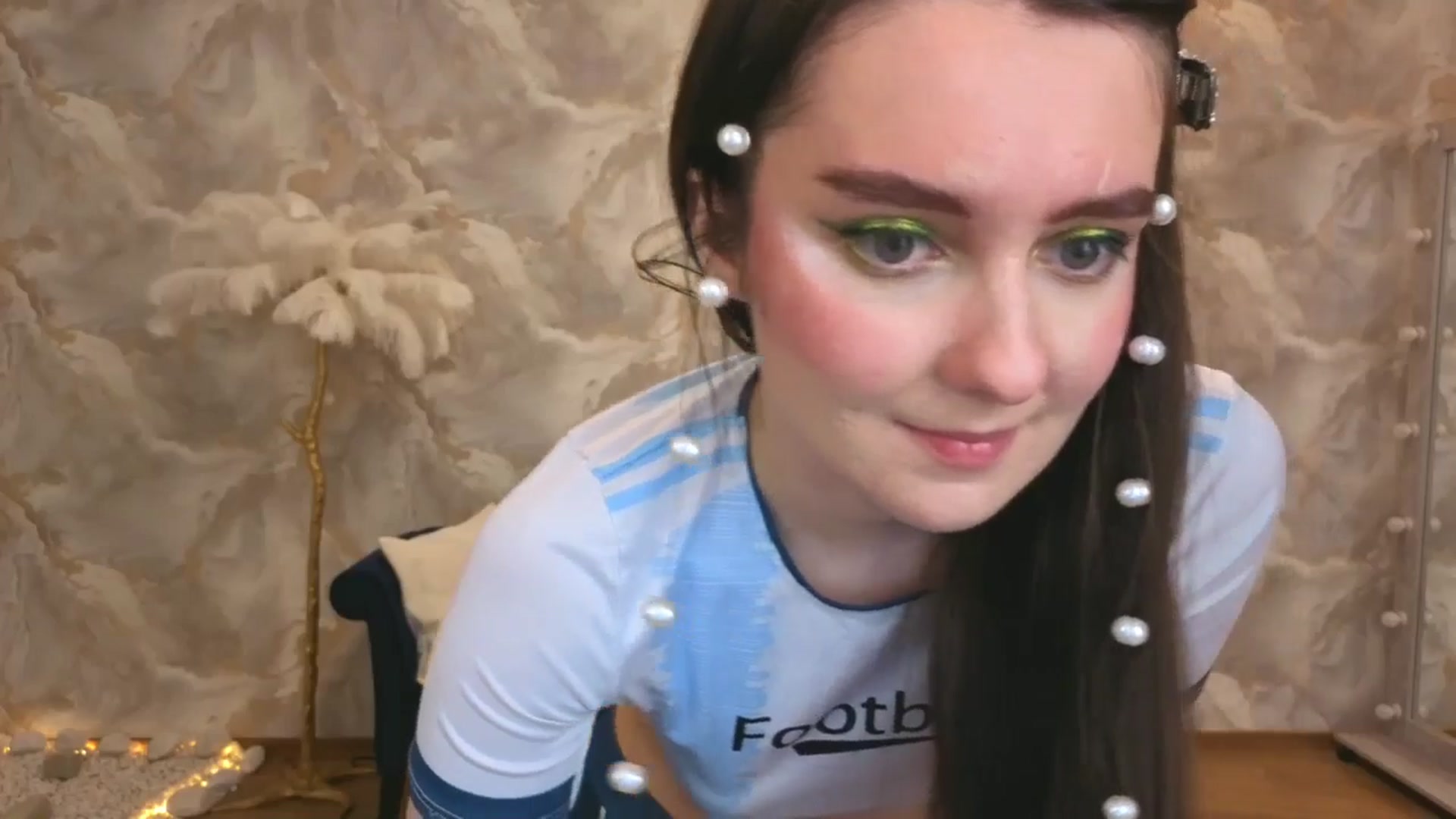 Gallery image thumbnail from Milim_Nava's myfreecams stream on, 09/18/2025, 05:50 image 6 of 20