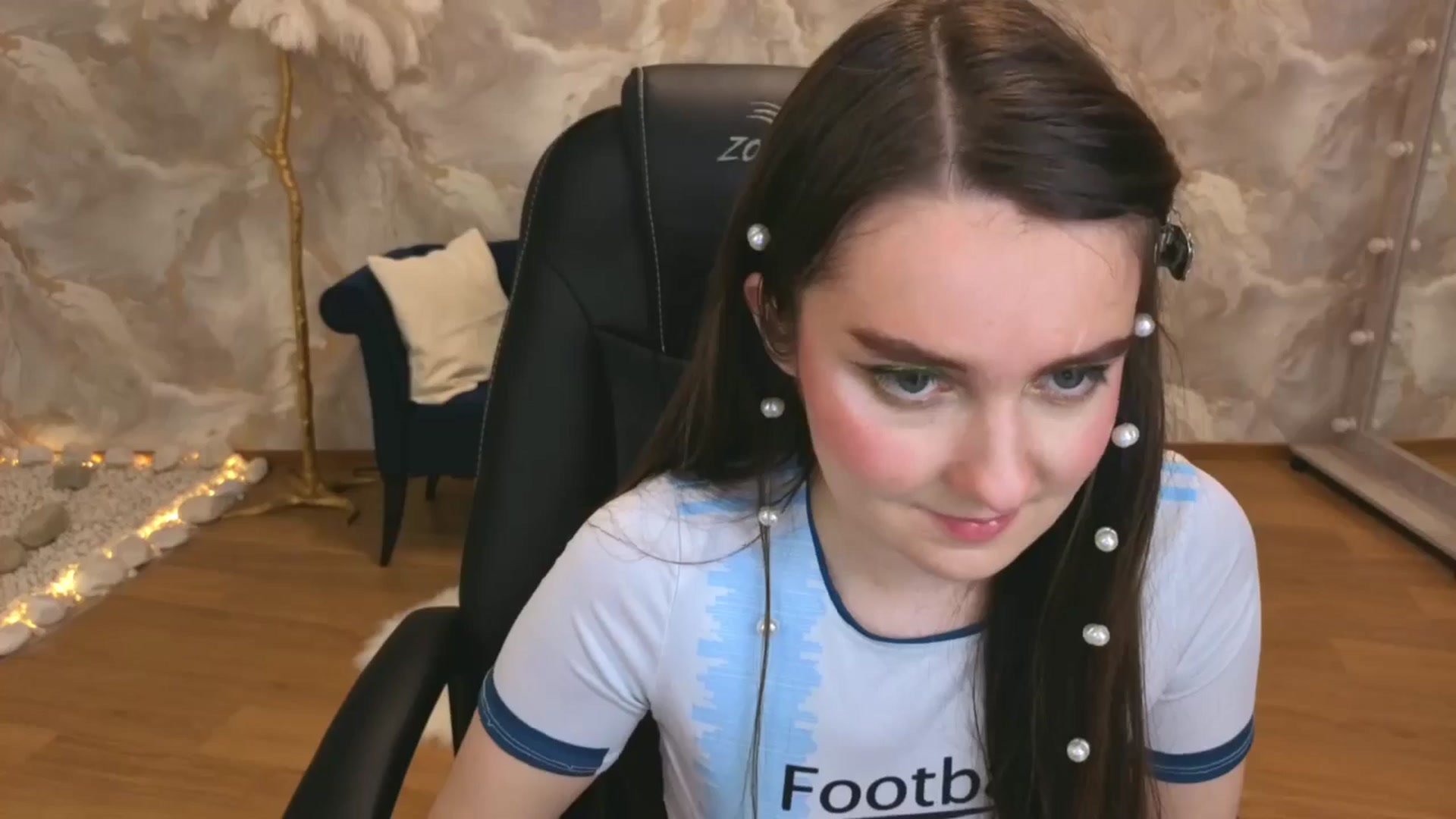 Gallery image thumbnail from Milim_Nava's myfreecams stream on, 09/18/2025, 07:38 image 2 of 20