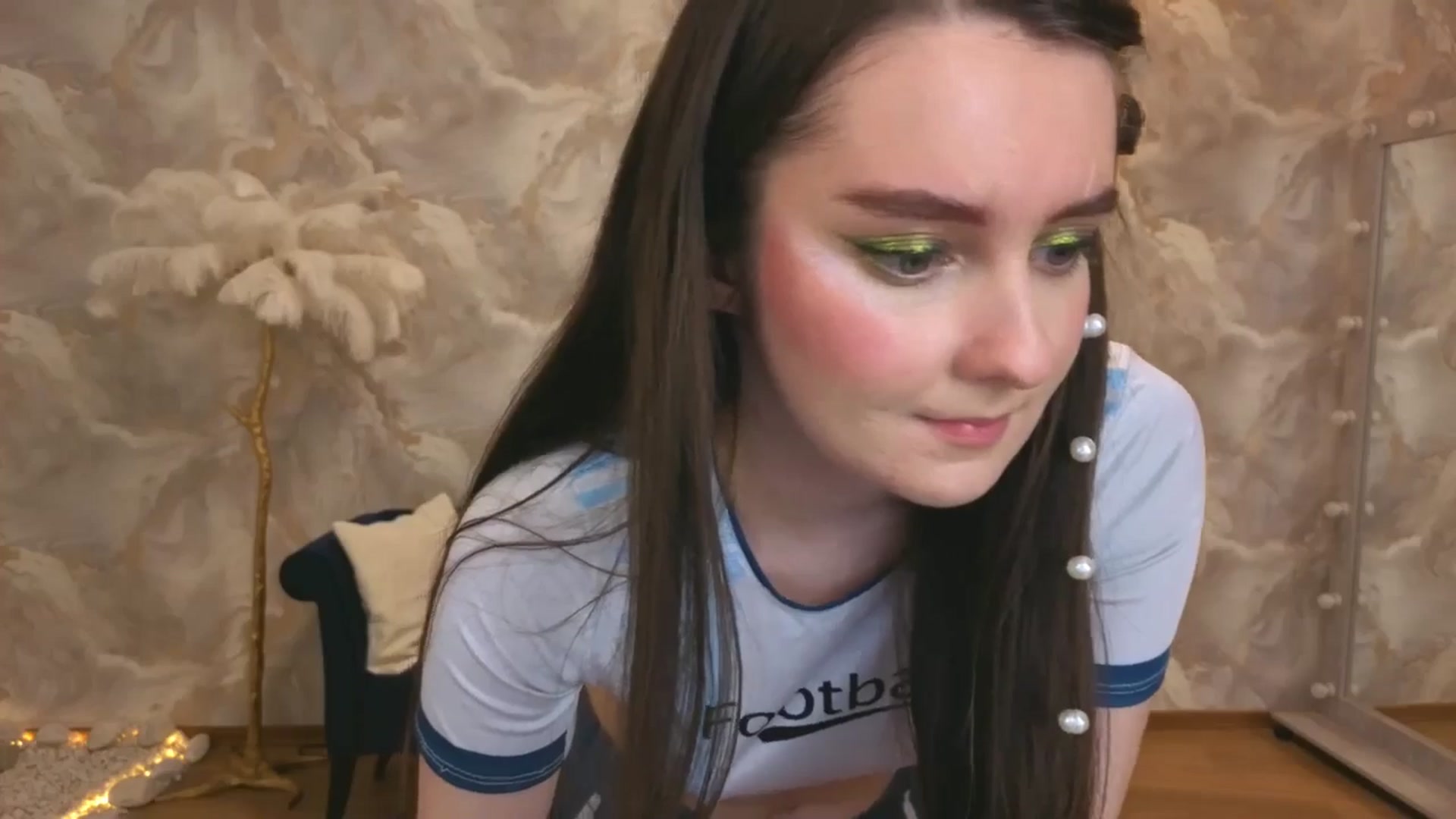 Gallery image thumbnail from Milim_Nava's myfreecams stream on, 09/18/2025, 07:38 image 10 of 20