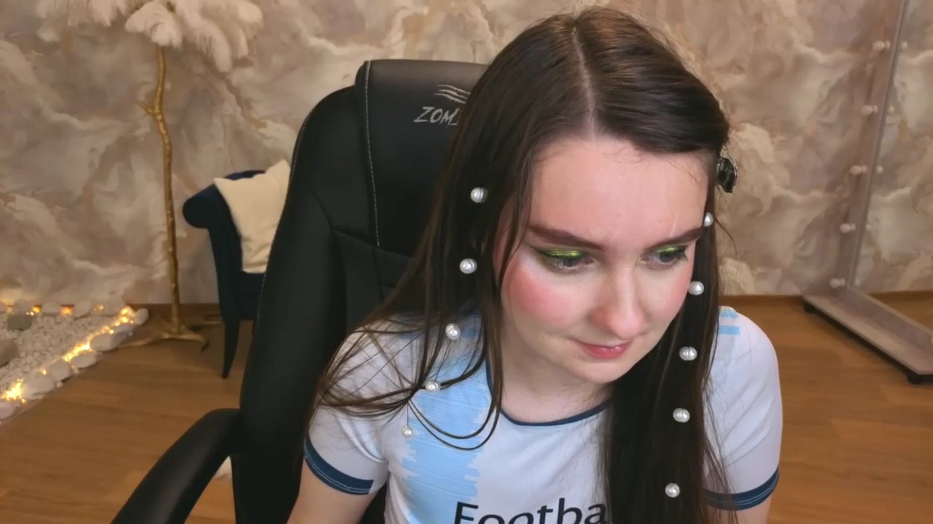 Gallery image thumbnail from Milim_Nava's myfreecams stream on, 09/18/2025, 07:38 image 9 of 20